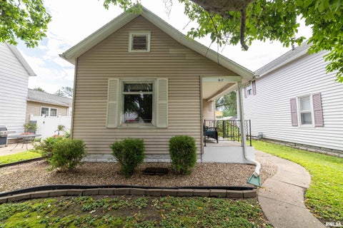 Homes For Sale - 617 S 22nd Street<br/> Quincy, IL 62301
