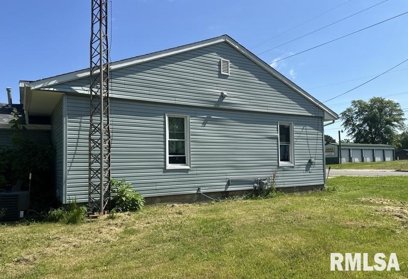 415 S Park Street, Sesser, Illinois image 4