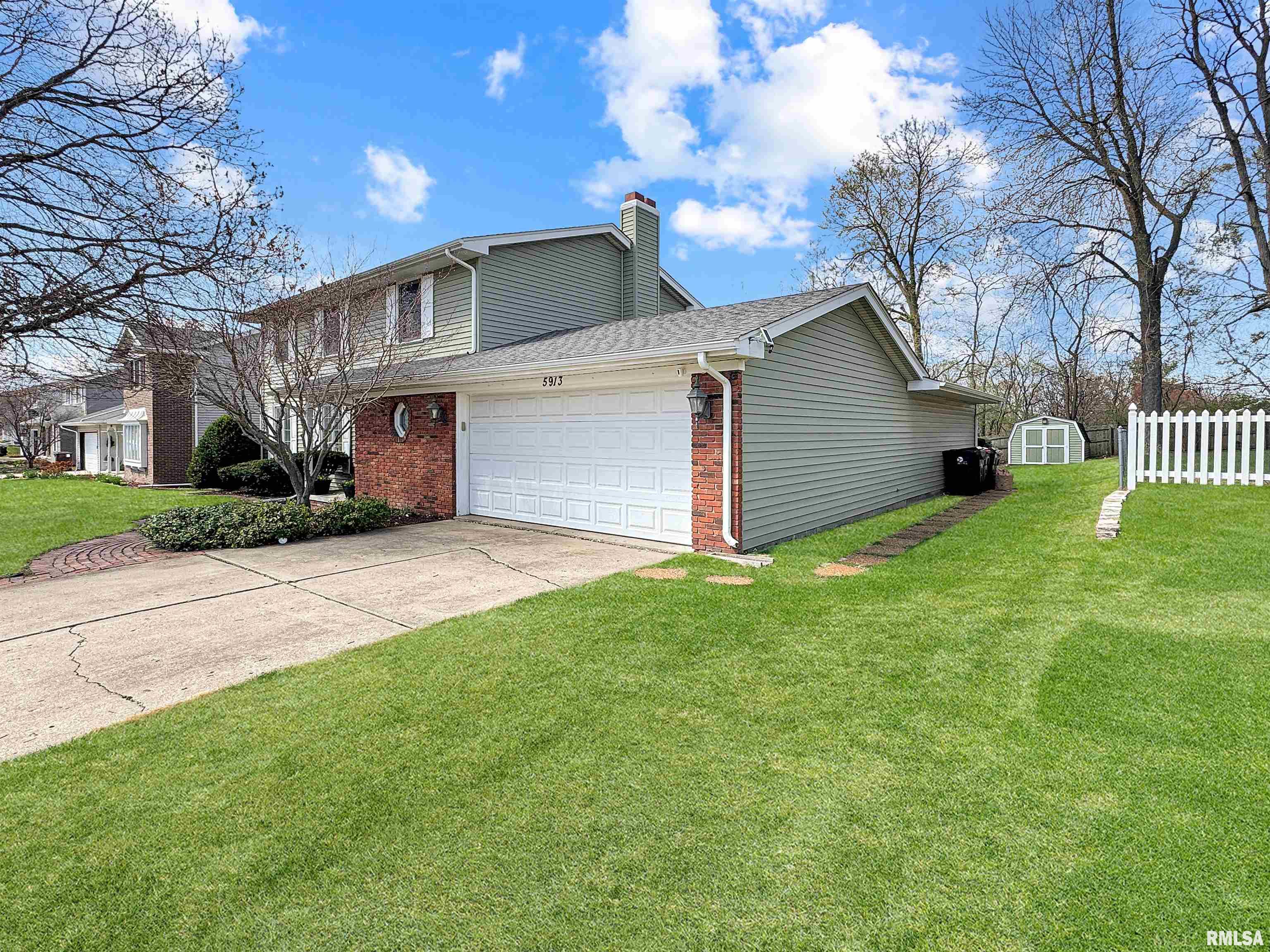 5913 N Old Orchard Drive, Peoria, Illinois image 2