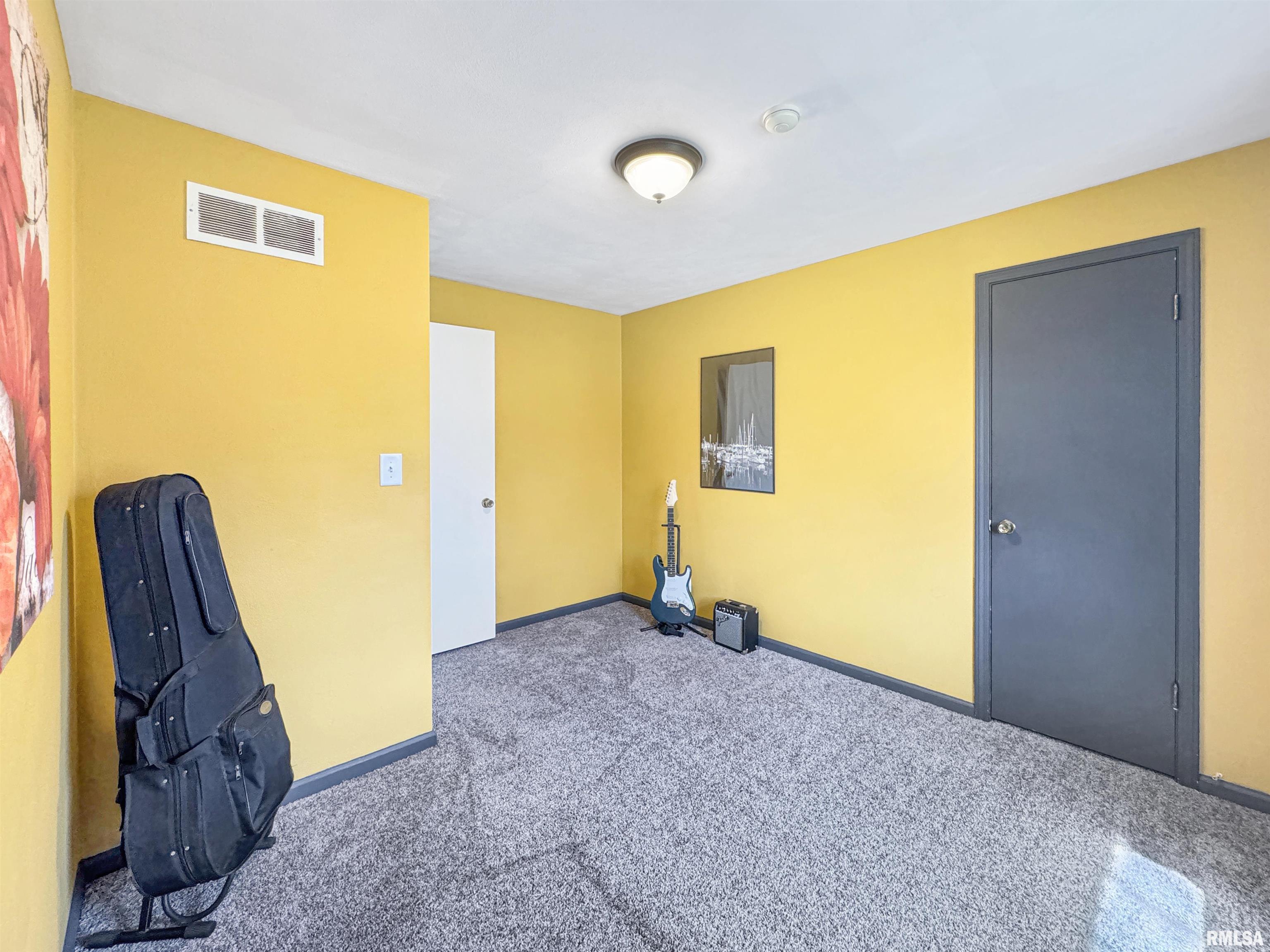 5913 N Old Orchard Drive, Peoria, Illinois image 36