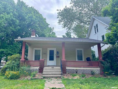 Homes For Sale - 1800 S 4th Street<br/> Springfield, IL 62703