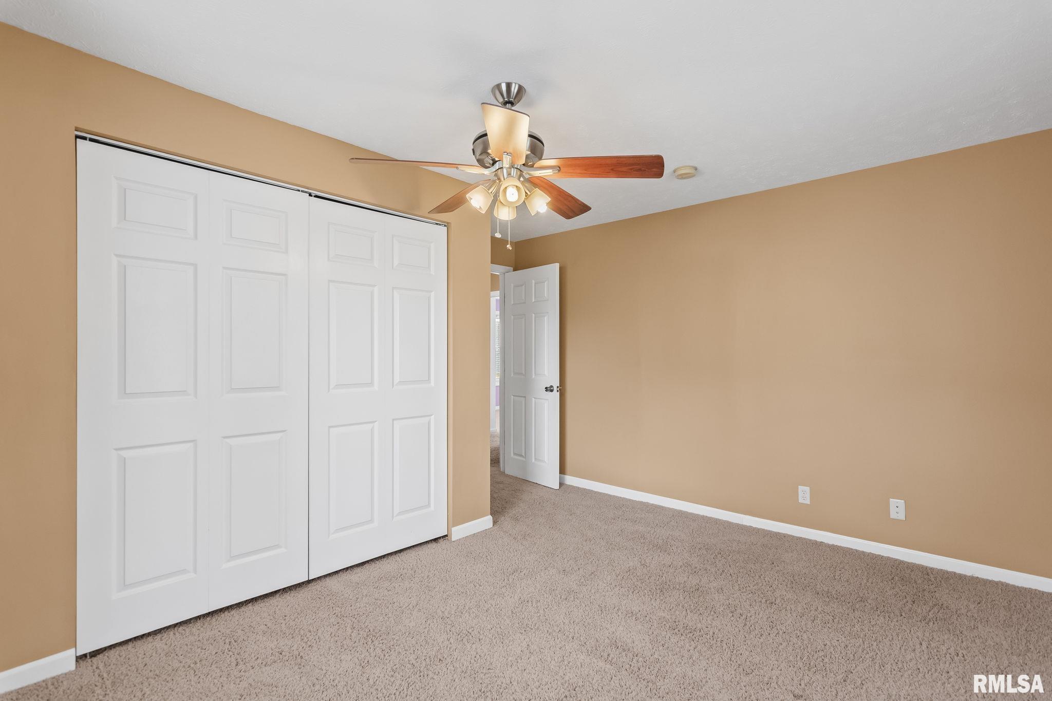 613 Black Avenue, Springfield, Illinois image 24