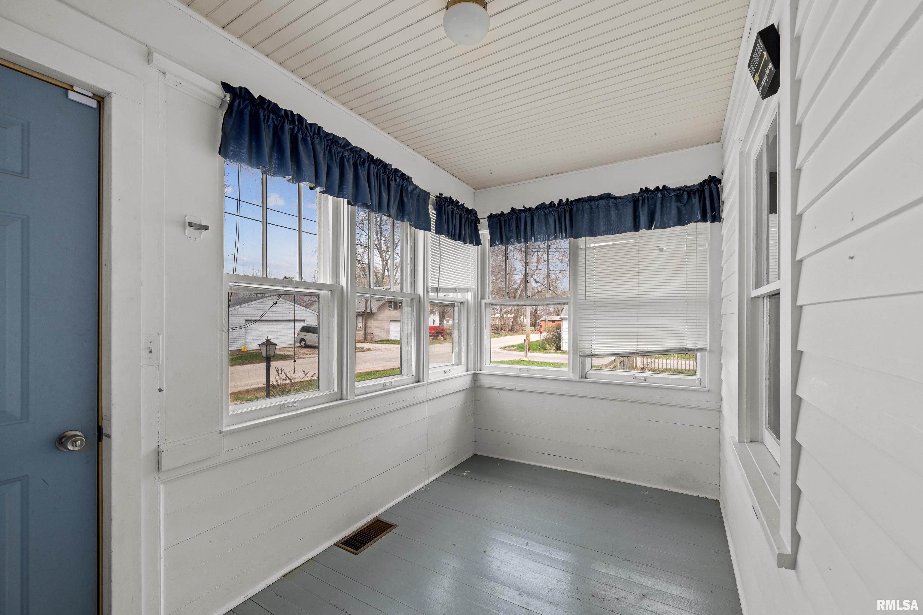 18514 1st Avenue, Barstow, Illinois image 4