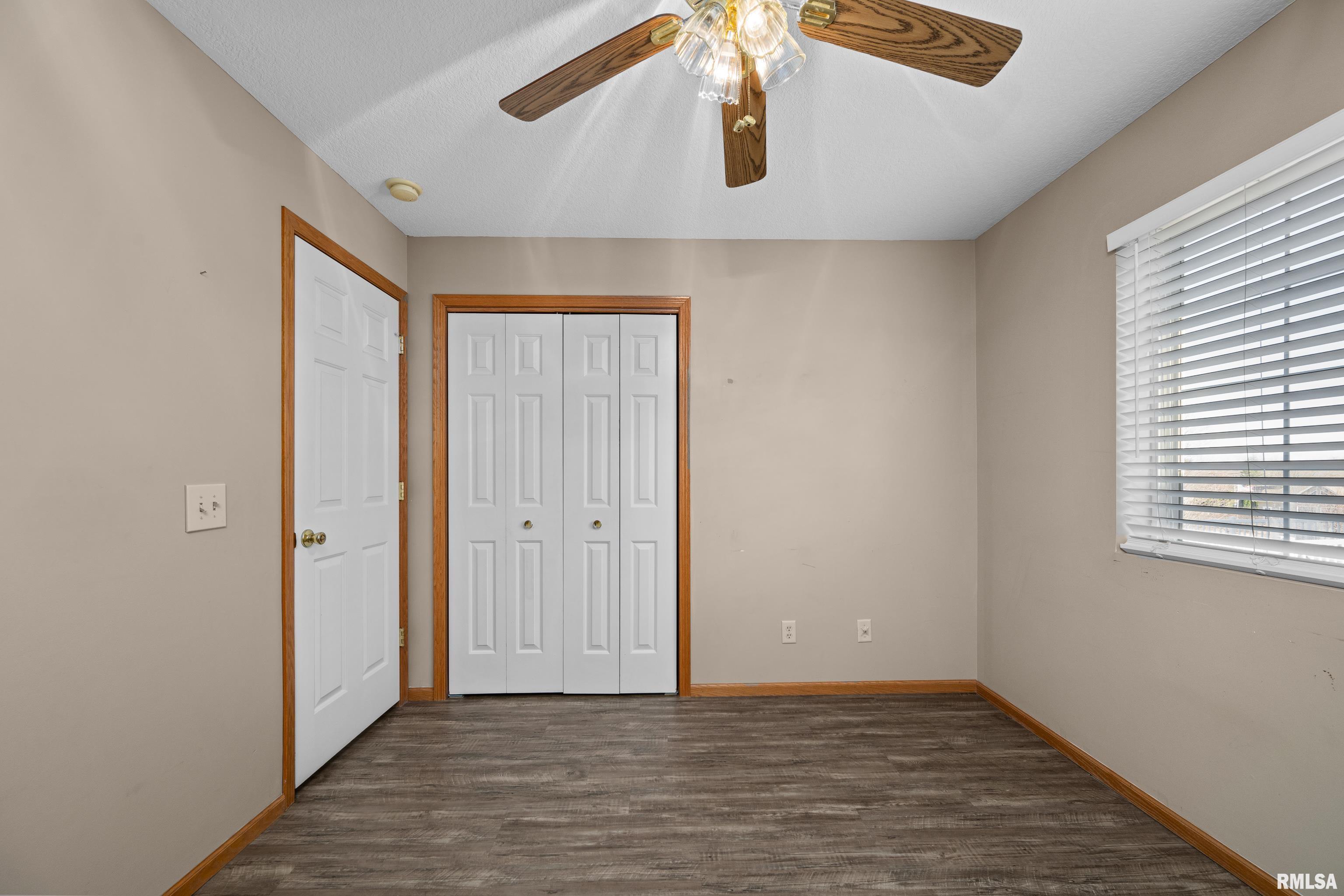 3814 Creek Hill Drive, Bettendorf, Iowa image 12