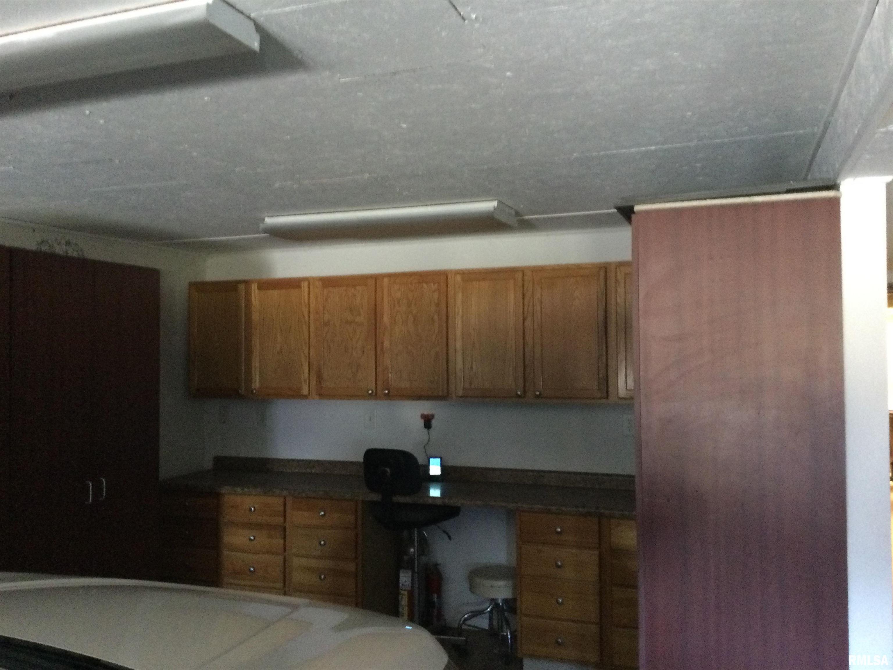 5453 Cherokee Lane, Carbondale, Illinois image 22
