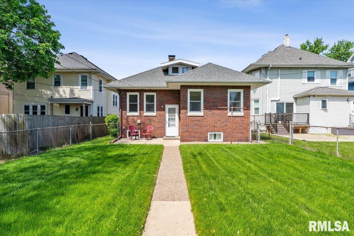 1840 14th Street, Moline, Illinois image 47