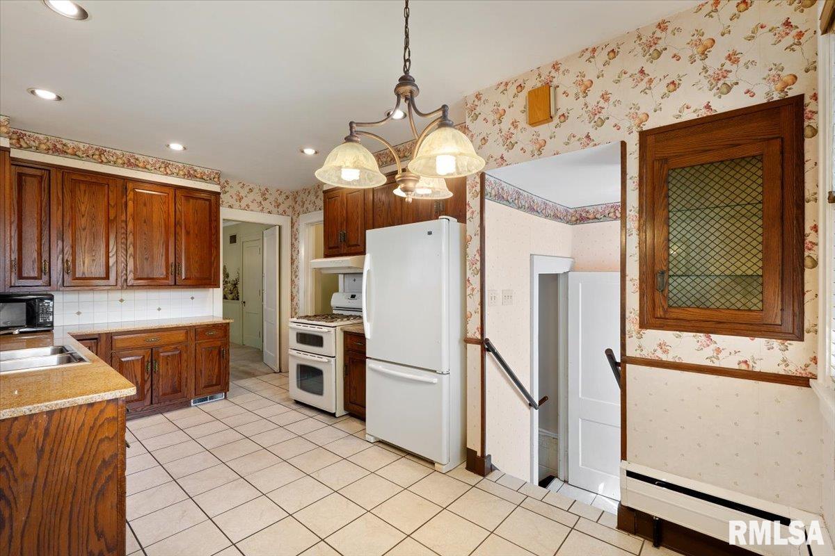 1840 14th Street, Moline, Illinois image 20