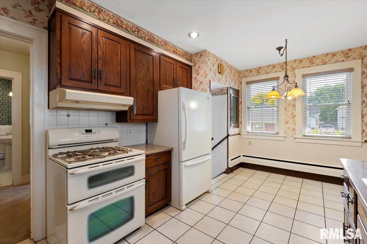 1840 14th Street, Moline, Illinois image 22