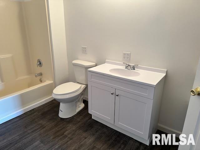 335 E Elm Street, Waverly, Illinois image 12