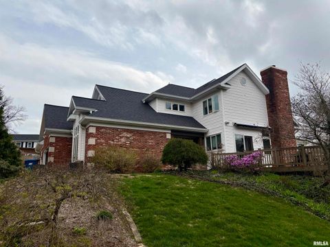 Homes For Sale - 200 S Koke Mill Road<br/> Sangamon County, Springfield, IL 62704