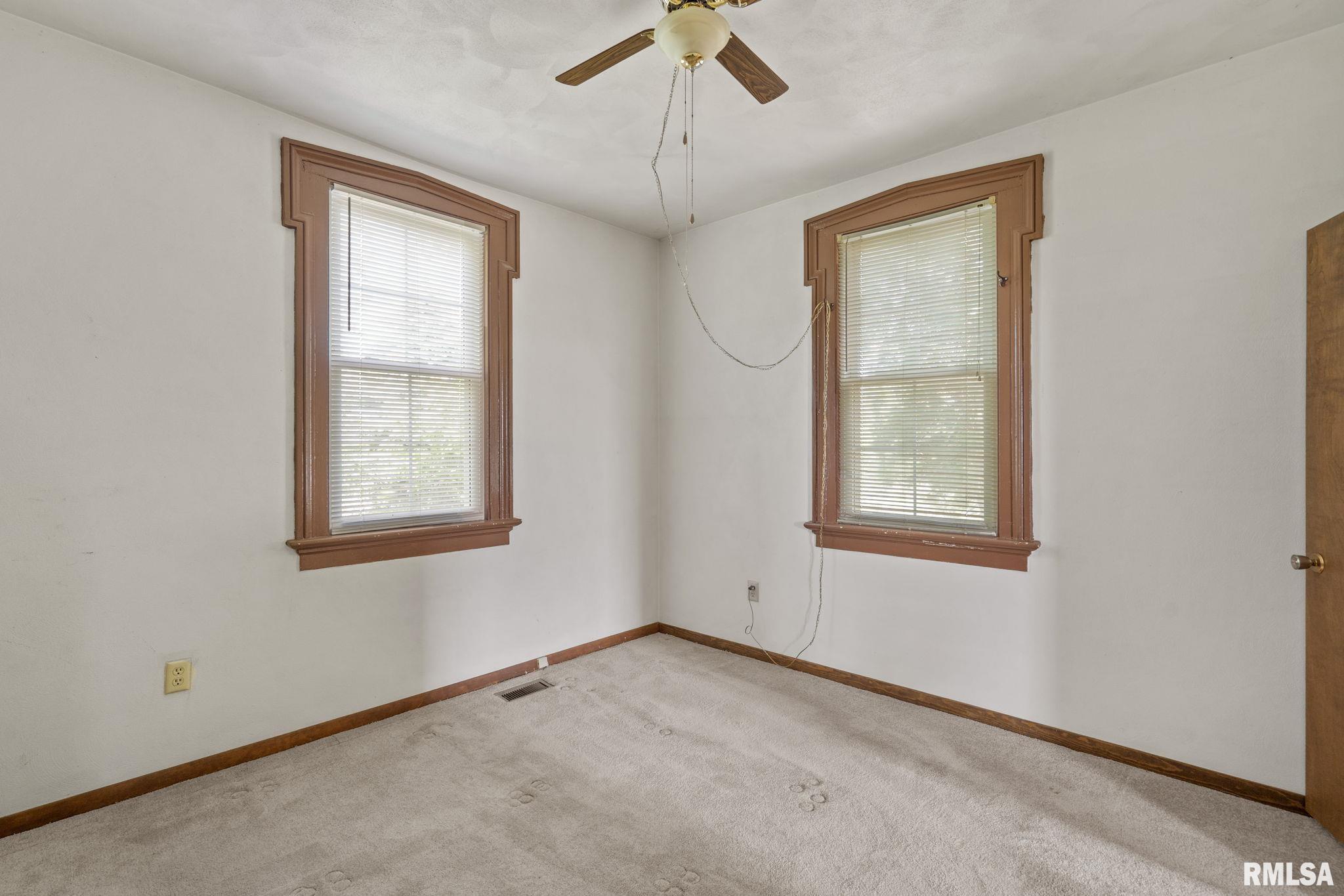 3027 262nd Street, De Witt, Iowa image 22