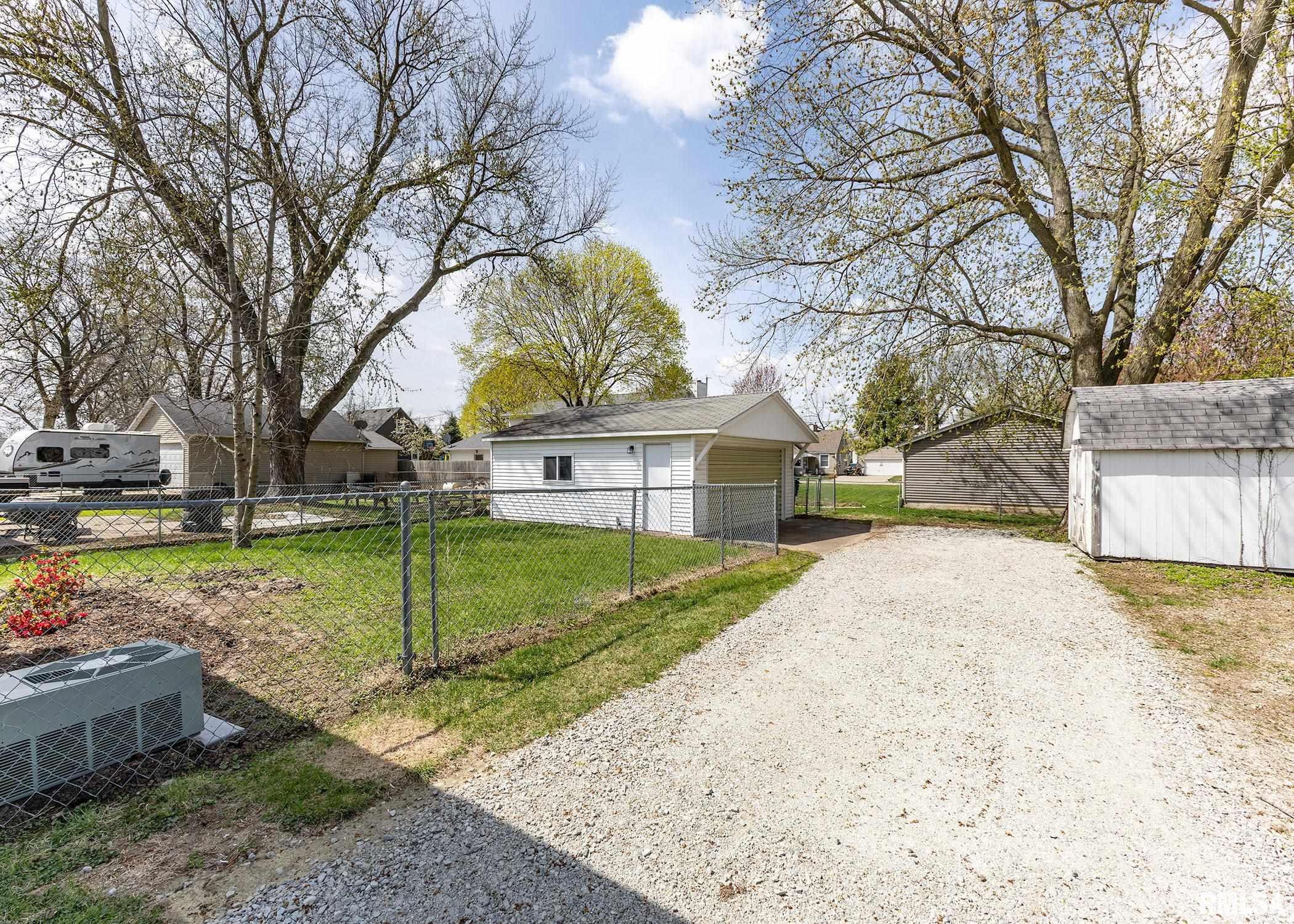 2119 44th Street, Moline, Illinois image 30