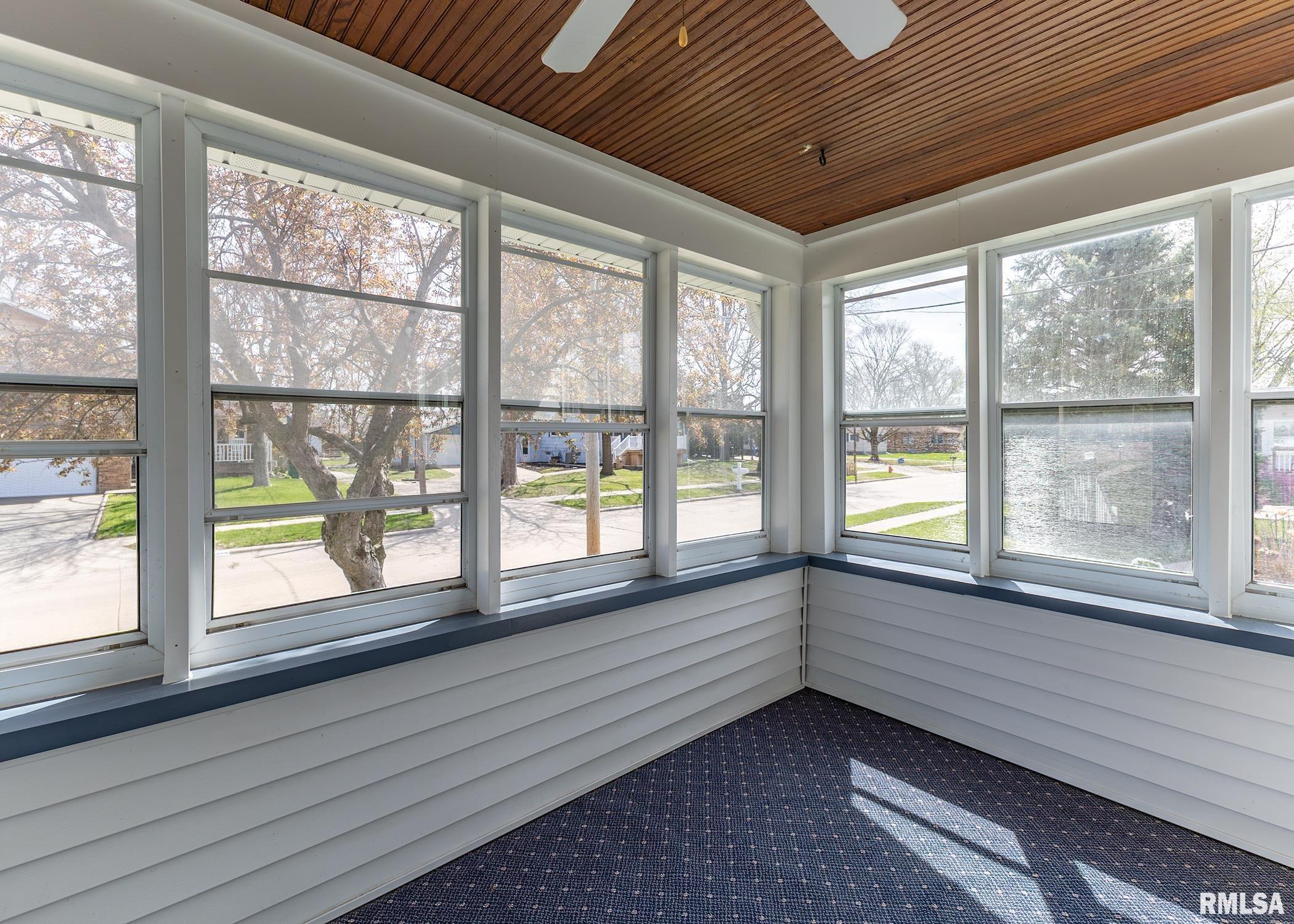 2119 44th Street, Moline, Illinois image 5