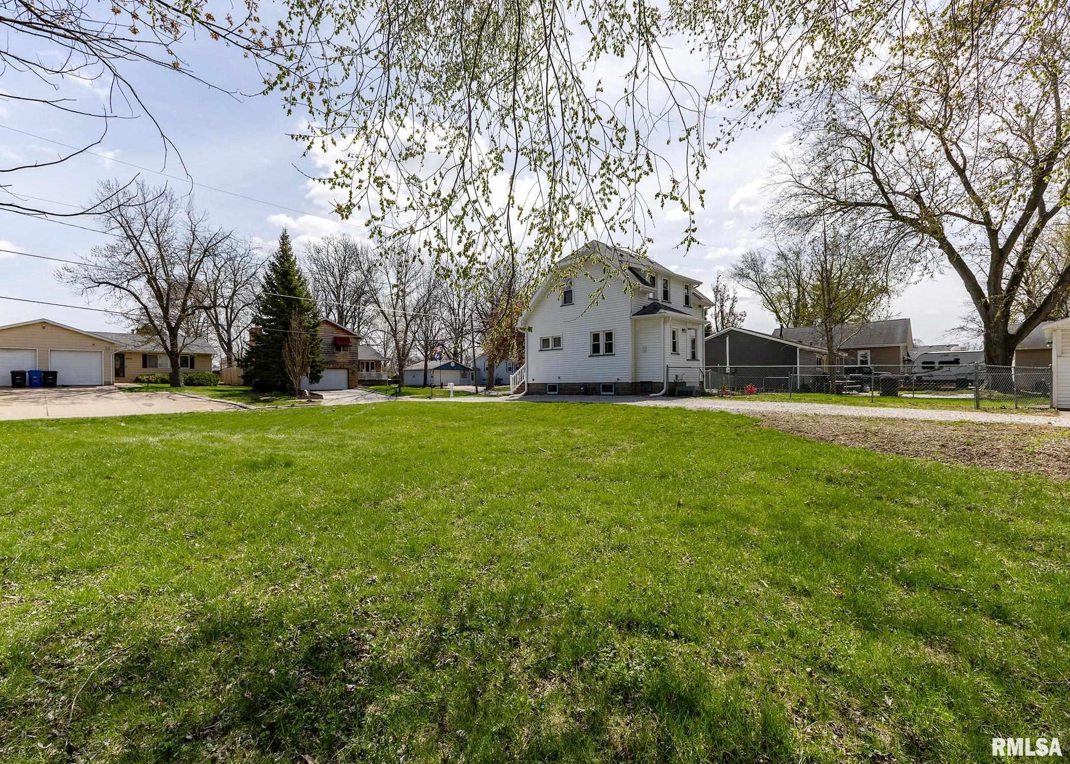 2119 44th Street, Moline, Illinois image 4