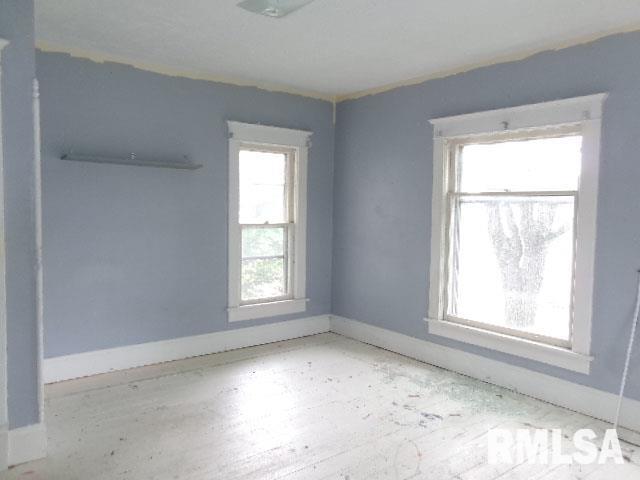 896 E Chestnut Street, Canton, Illinois image 25