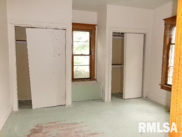 896 E Chestnut Street, Canton, Illinois image 4
