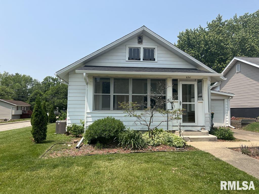 836 S Johnson Street, Macomb, Illinois image 1