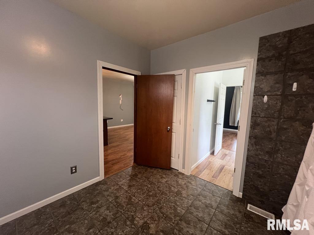 836 S Johnson Street, Macomb, Illinois image 16