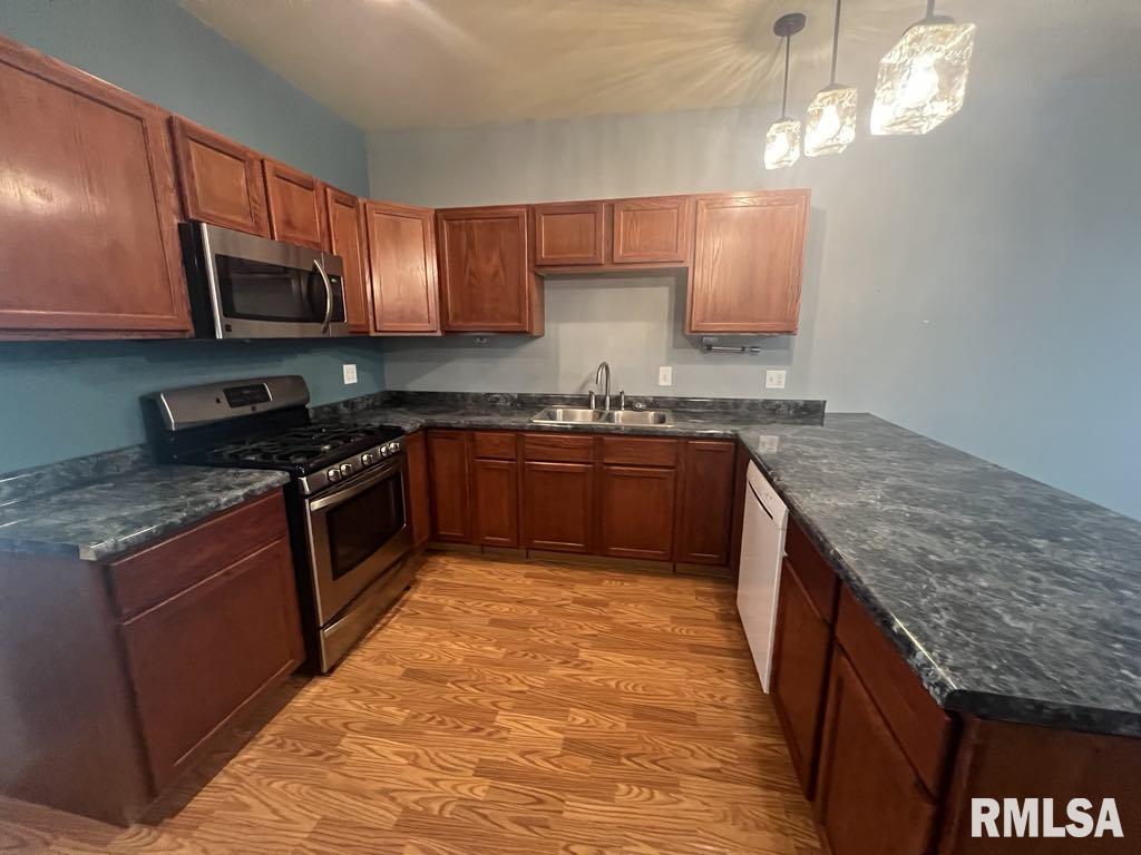 836 S Johnson Street, Macomb, Illinois image 7