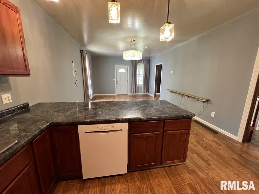836 S Johnson Street, Macomb, Illinois image 10