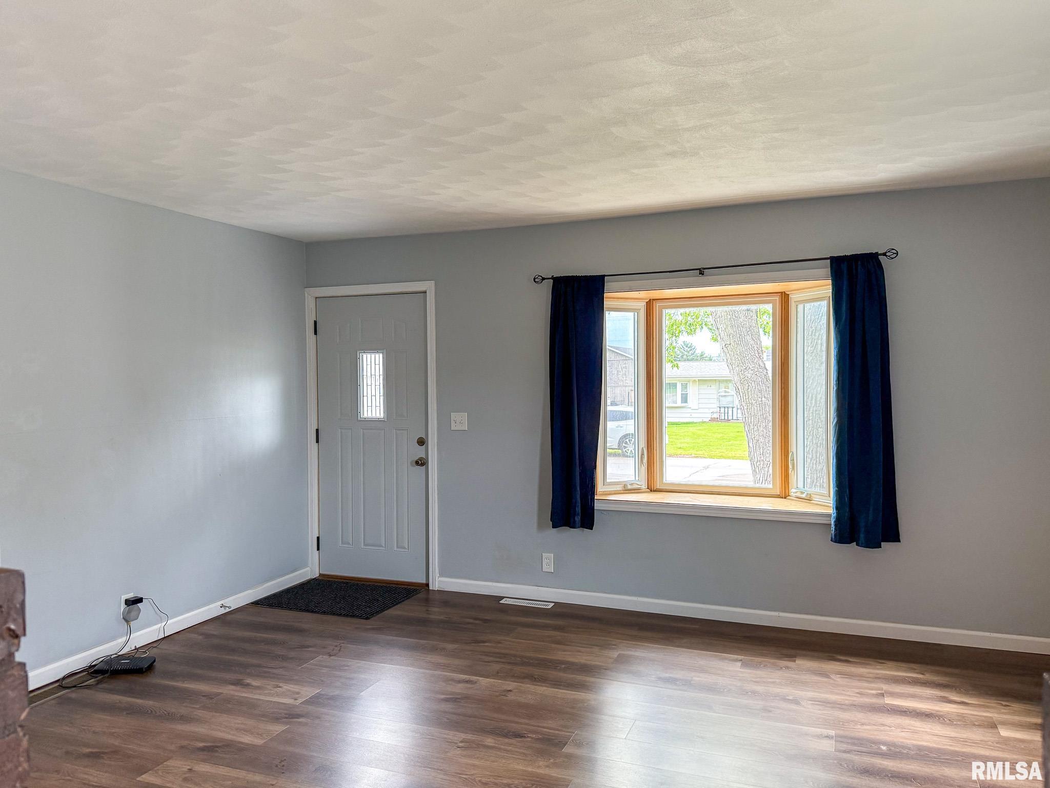 311 N 5th Street, Chillicothe, Illinois image 4
