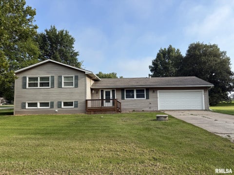 Homes For Sale - 201 Mcmurtry Drive<br/> Knox County, Henderson, IL 61439
