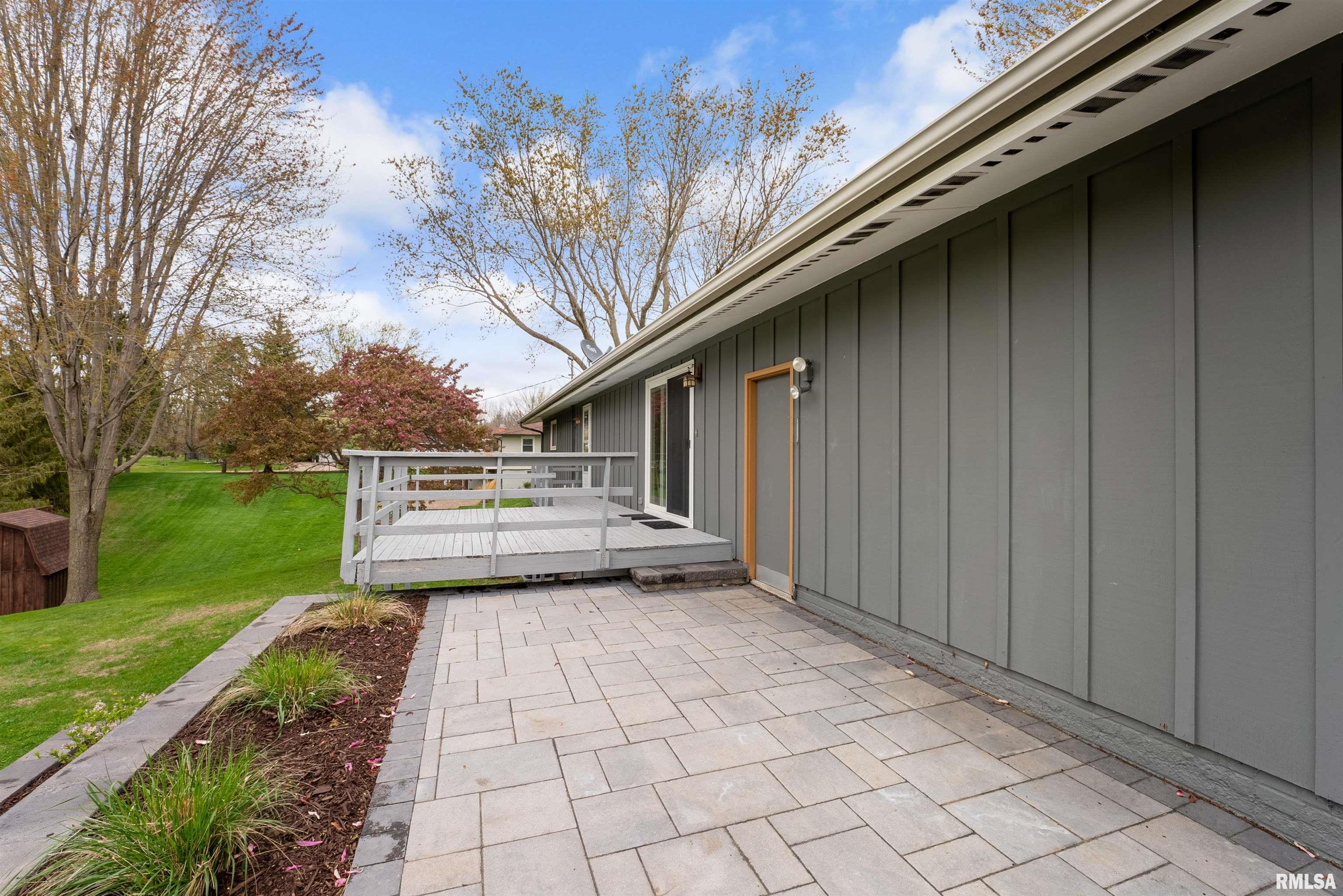 8808 20th Street West, Rock Island, Illinois image 28