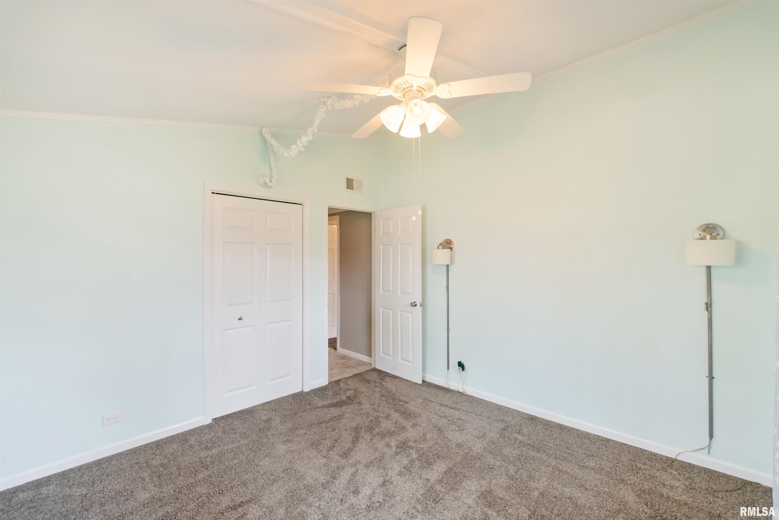 8808 20th Street West, Rock Island, Illinois image 14