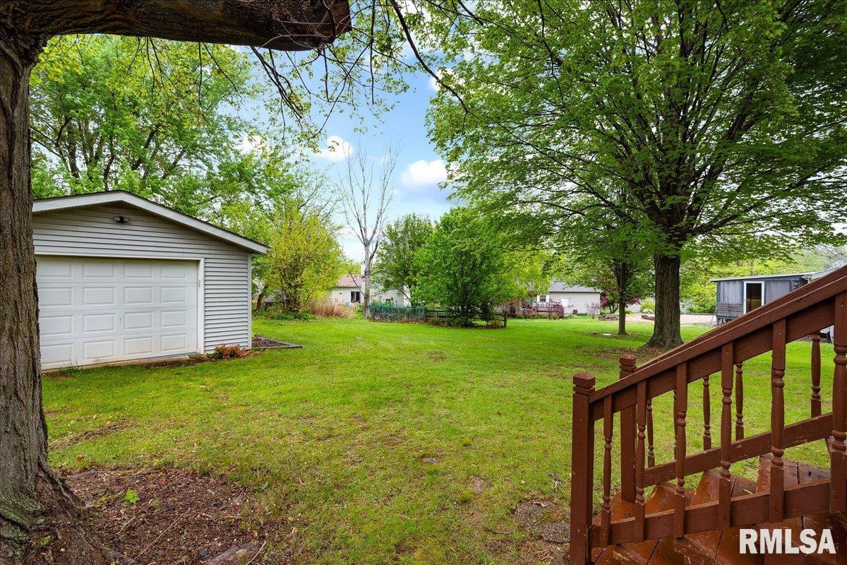 411 Zook Court, Germantown Hills, Illinois image 7