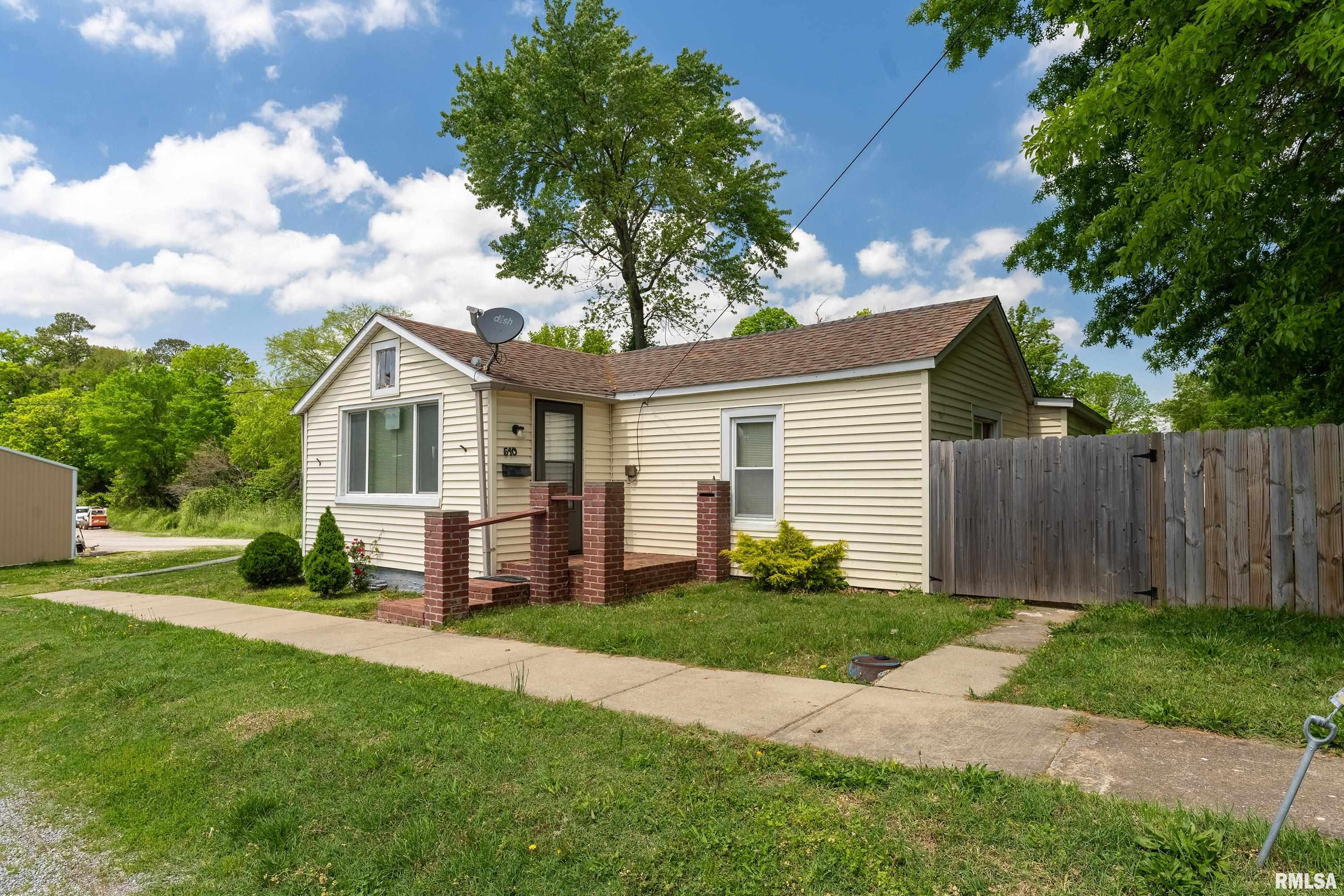 510 W Idaho Avenue, Carterville, Illinois image 1