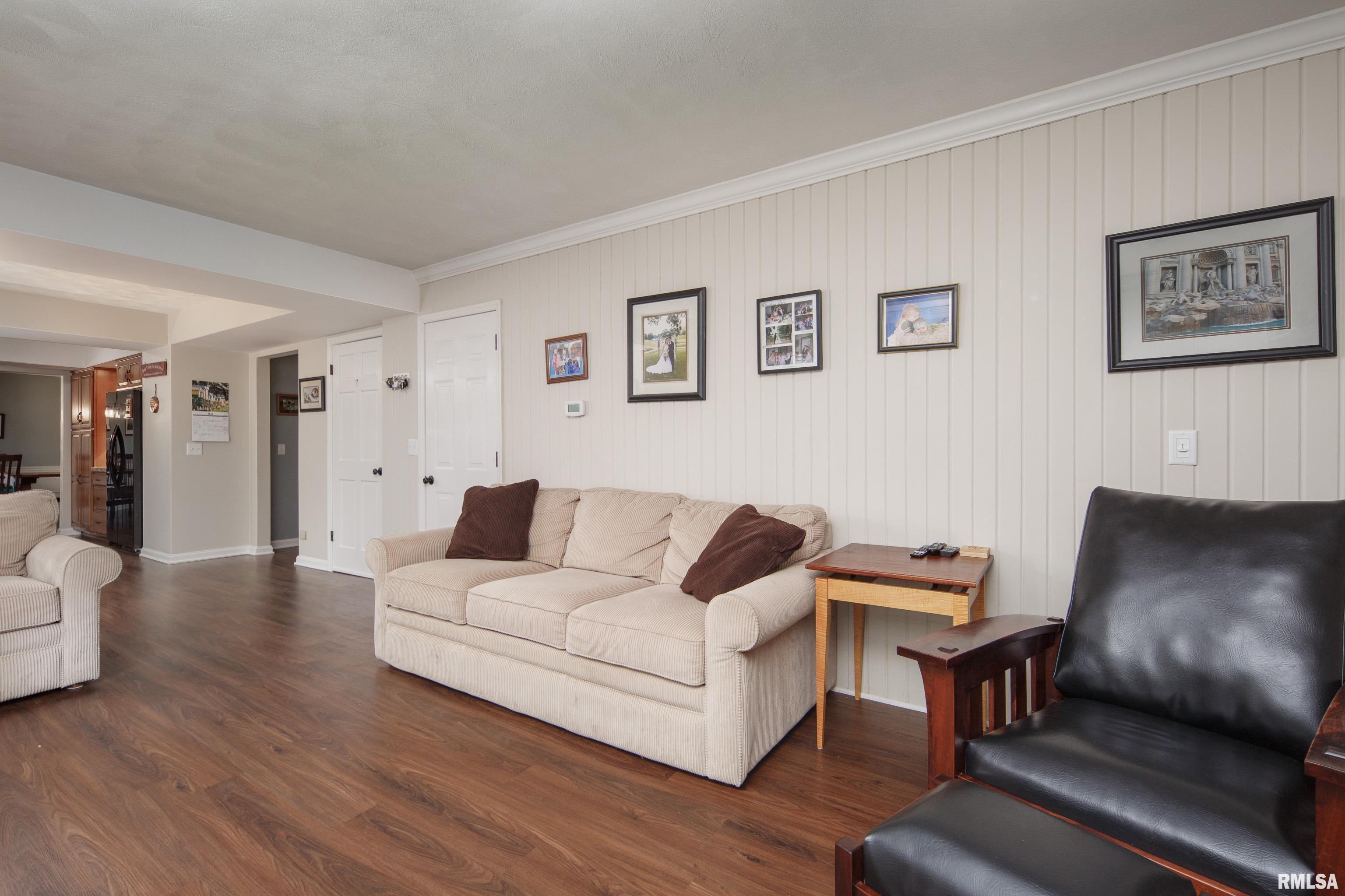 8530 W 17th Street, Rock Island, Illinois image 13