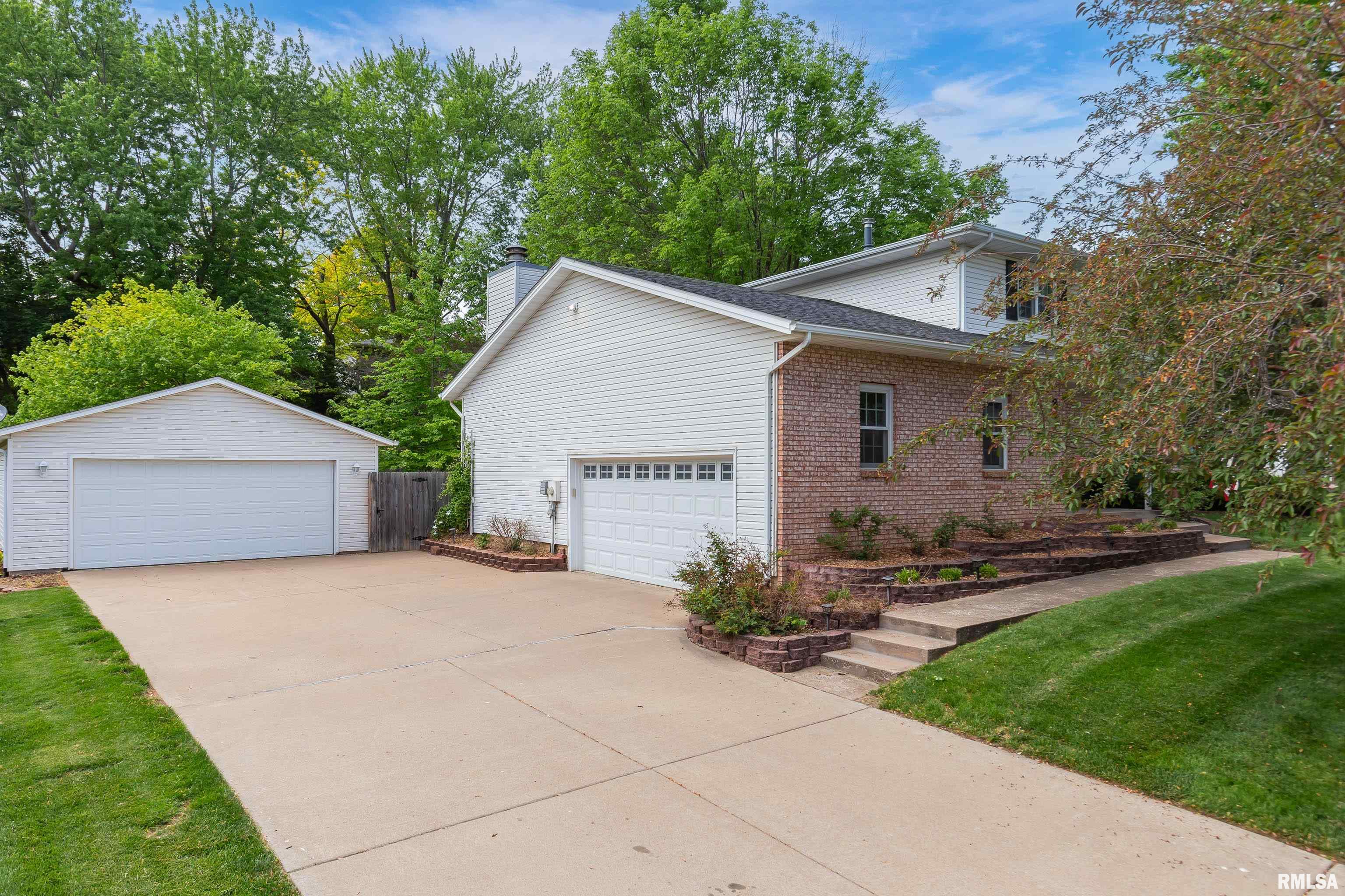 8530 W 17th Street, Rock Island, Illinois image 3