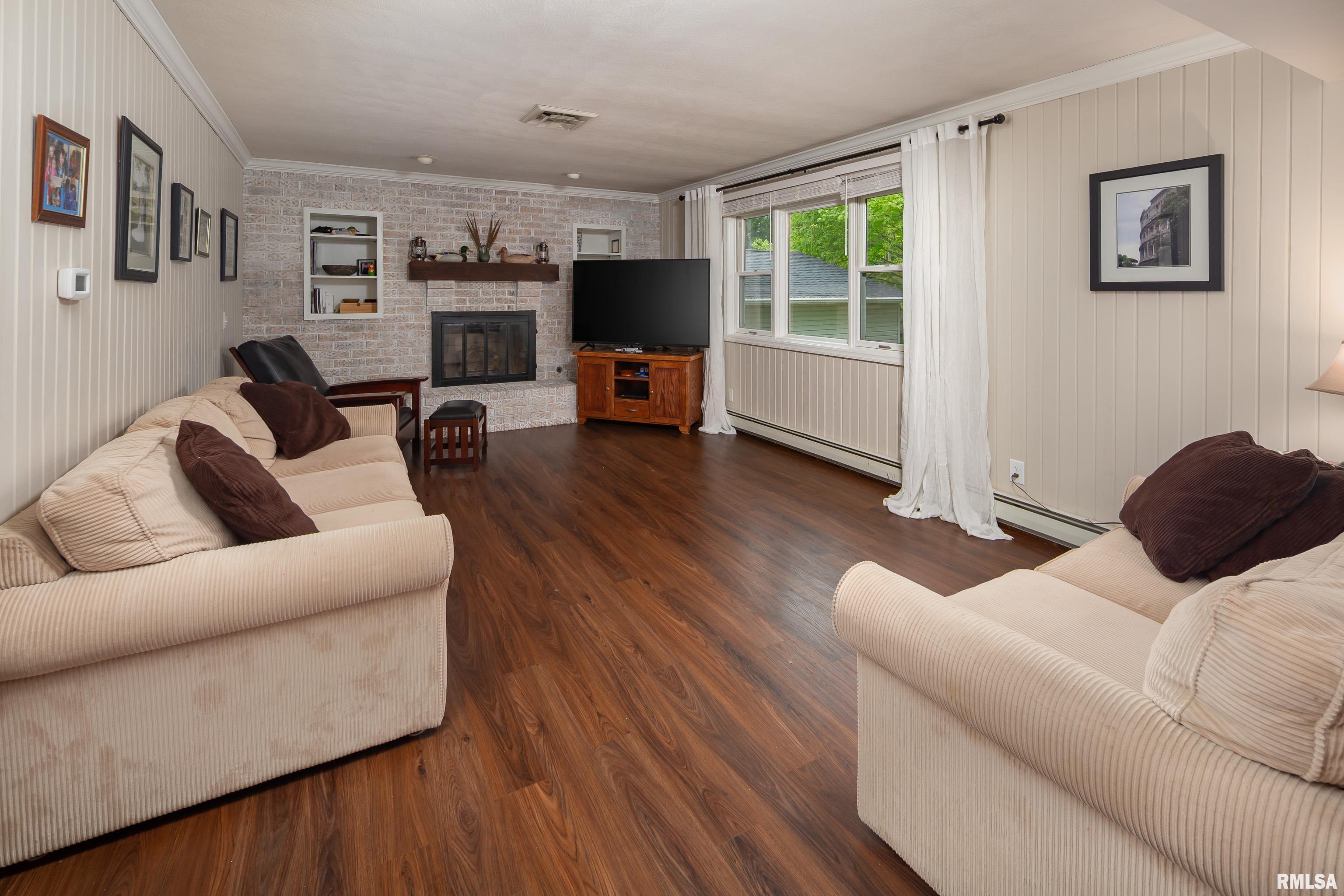 8530 W 17th Street, Rock Island, Illinois image 12