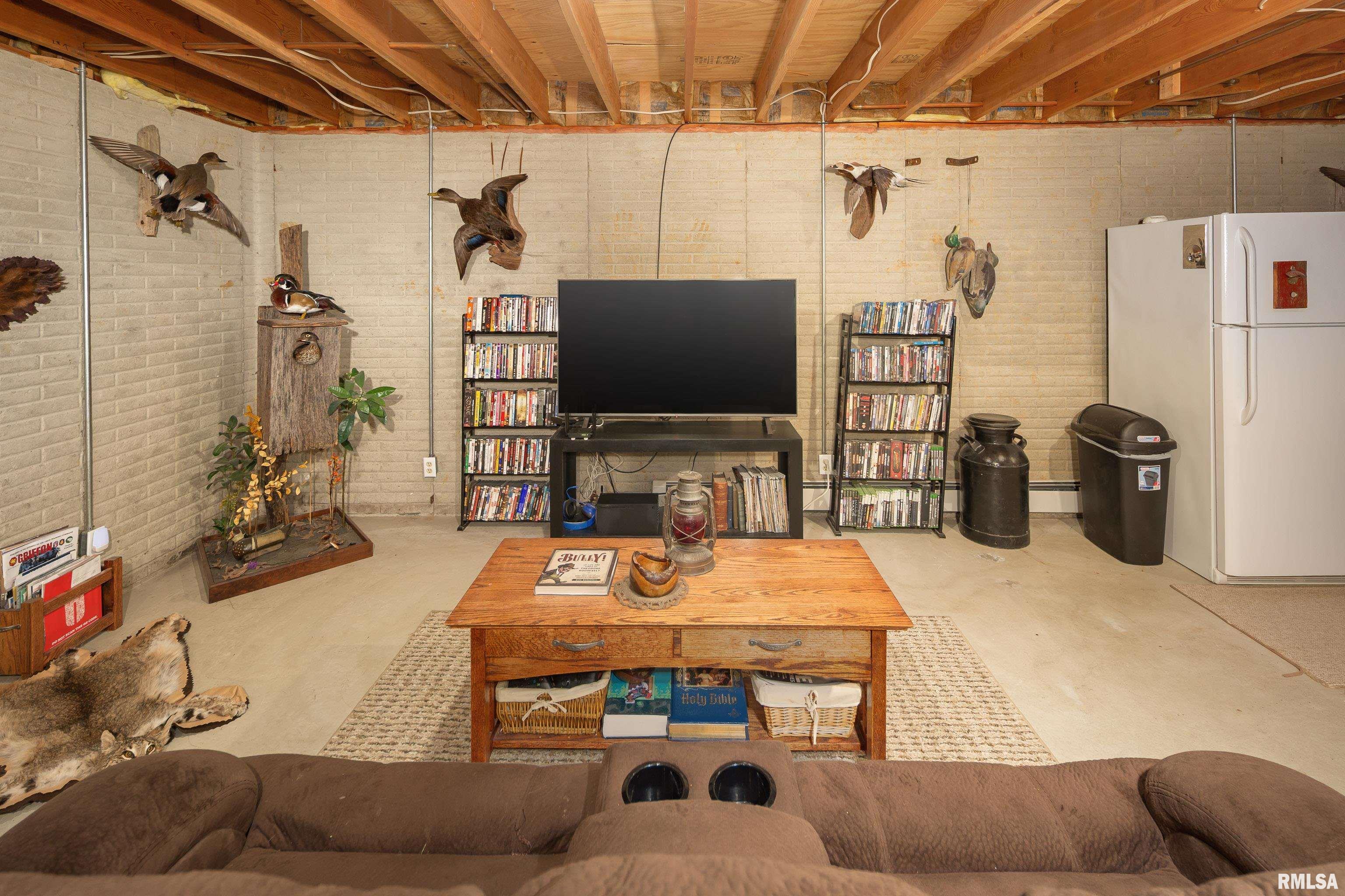 8530 W 17th Street, Rock Island, Illinois image 33