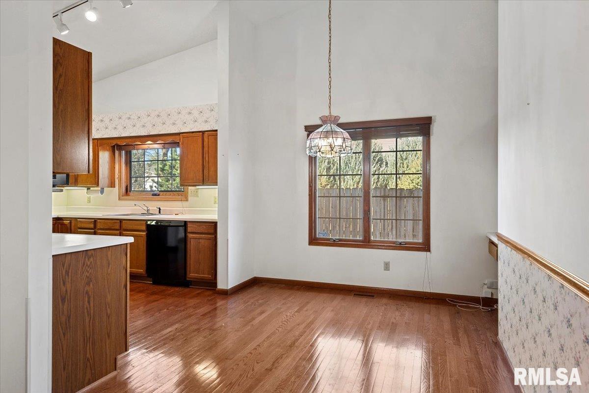 1425 Guemes Court, Springfield, Illinois image 11