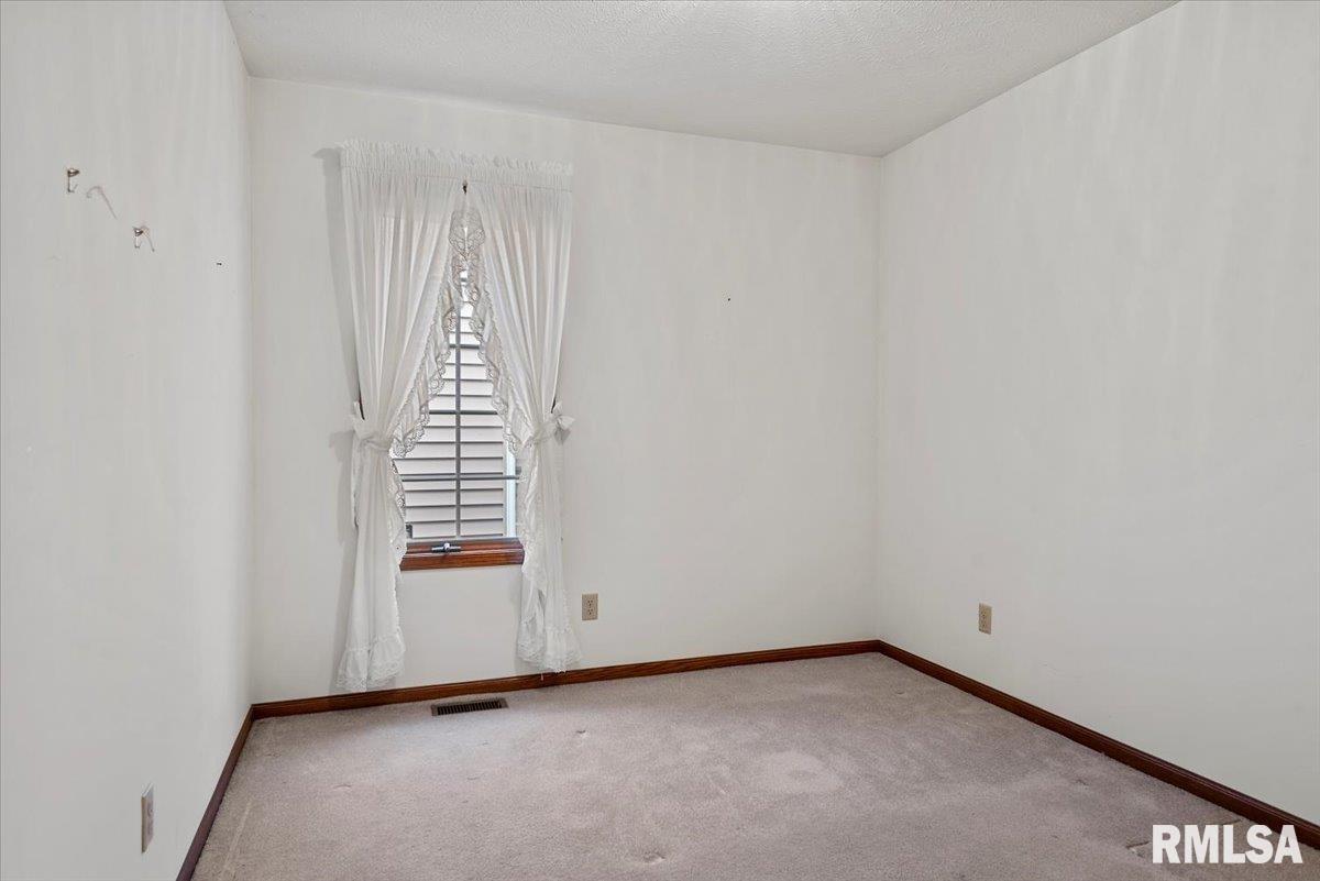 1425 Guemes Court, Springfield, Illinois image 24