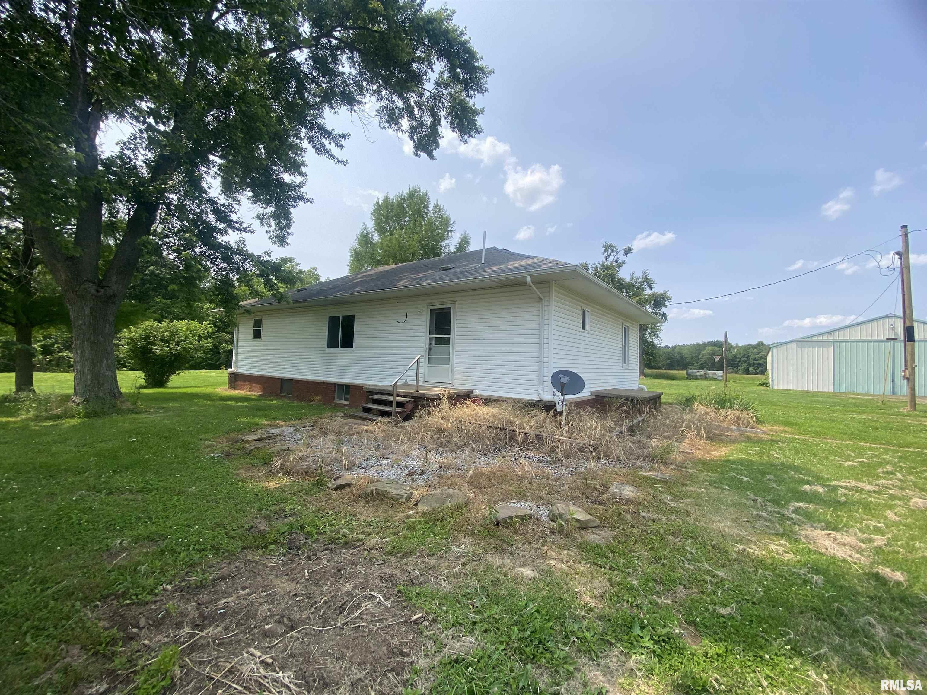 22545 Thompsonville Lake Road, Thompsonville, Illinois image 1