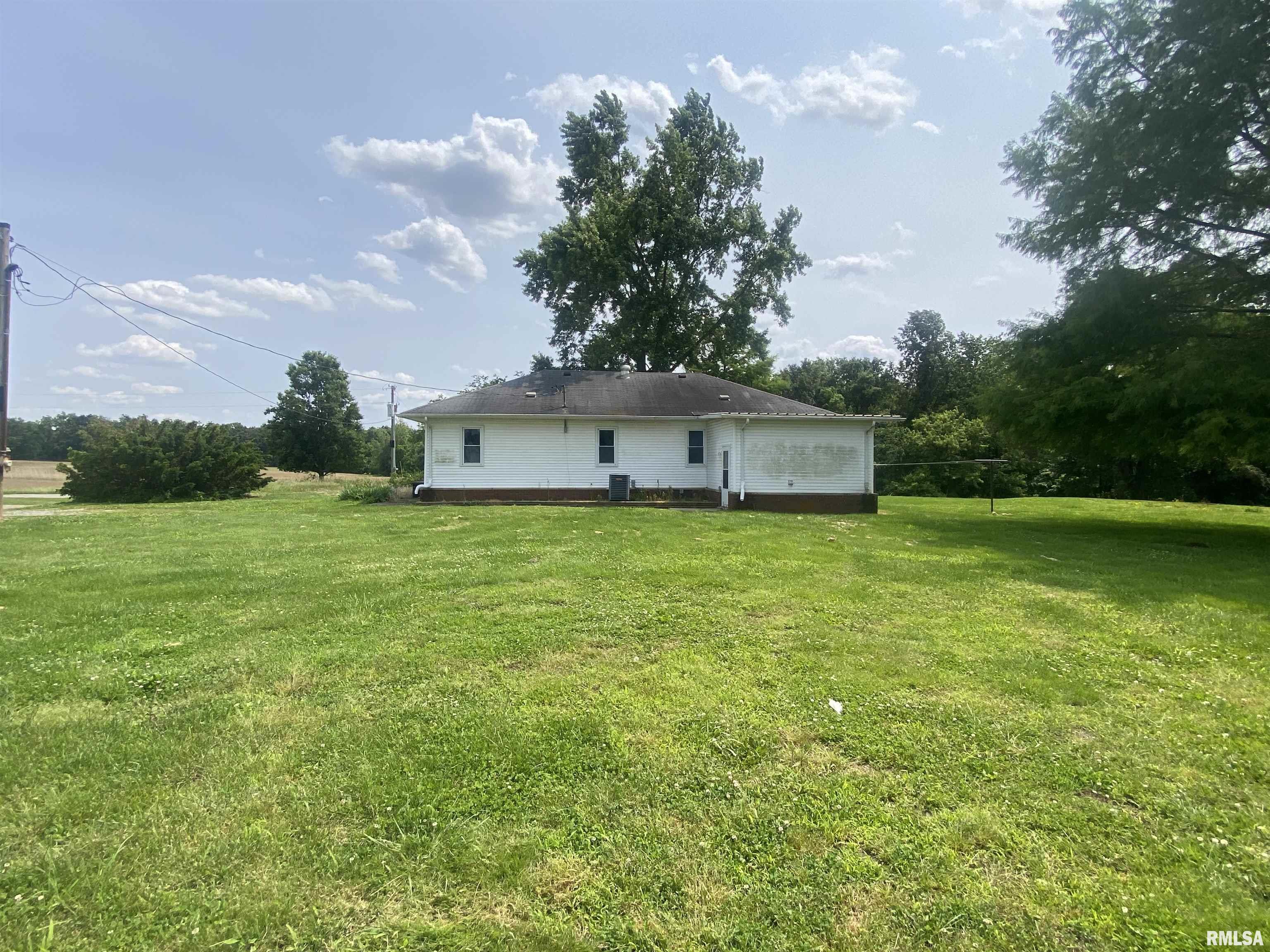 22545 Thompsonville Lake Road, Thompsonville, Illinois image 23
