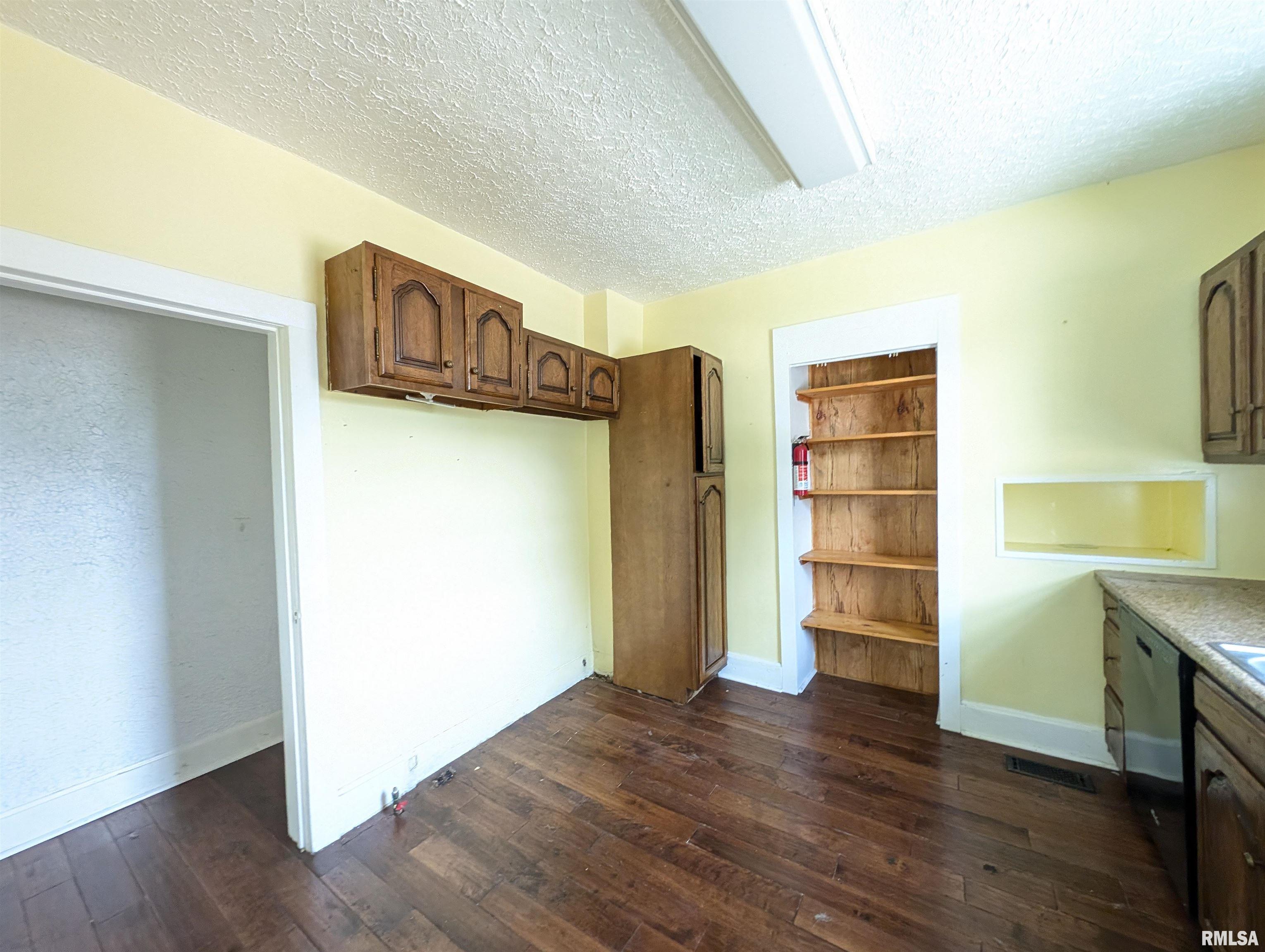 212 S 5th Avenue, Morton, Illinois image 13