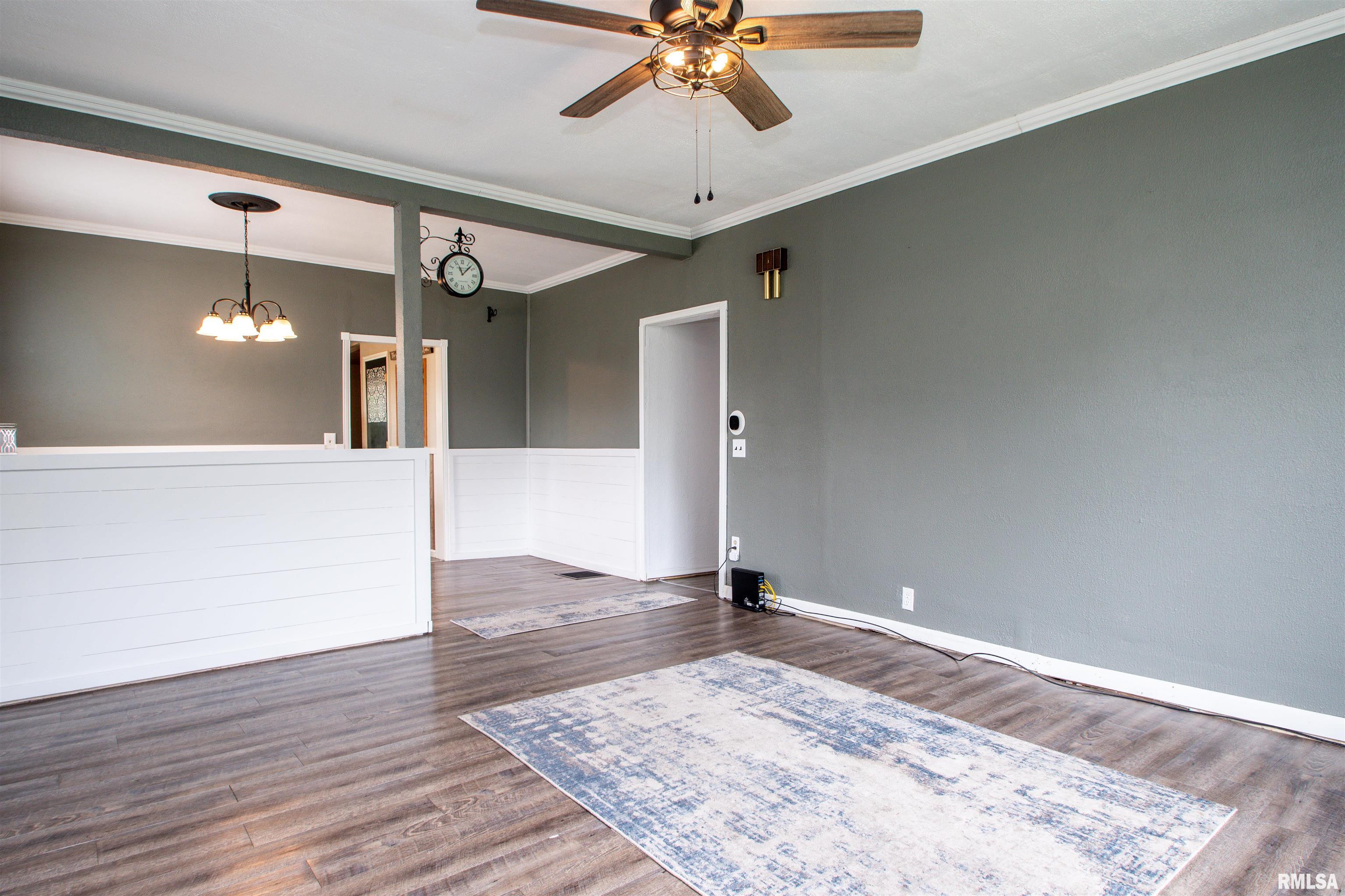 2106 Bloomington Road, East Peoria, Illinois image 23