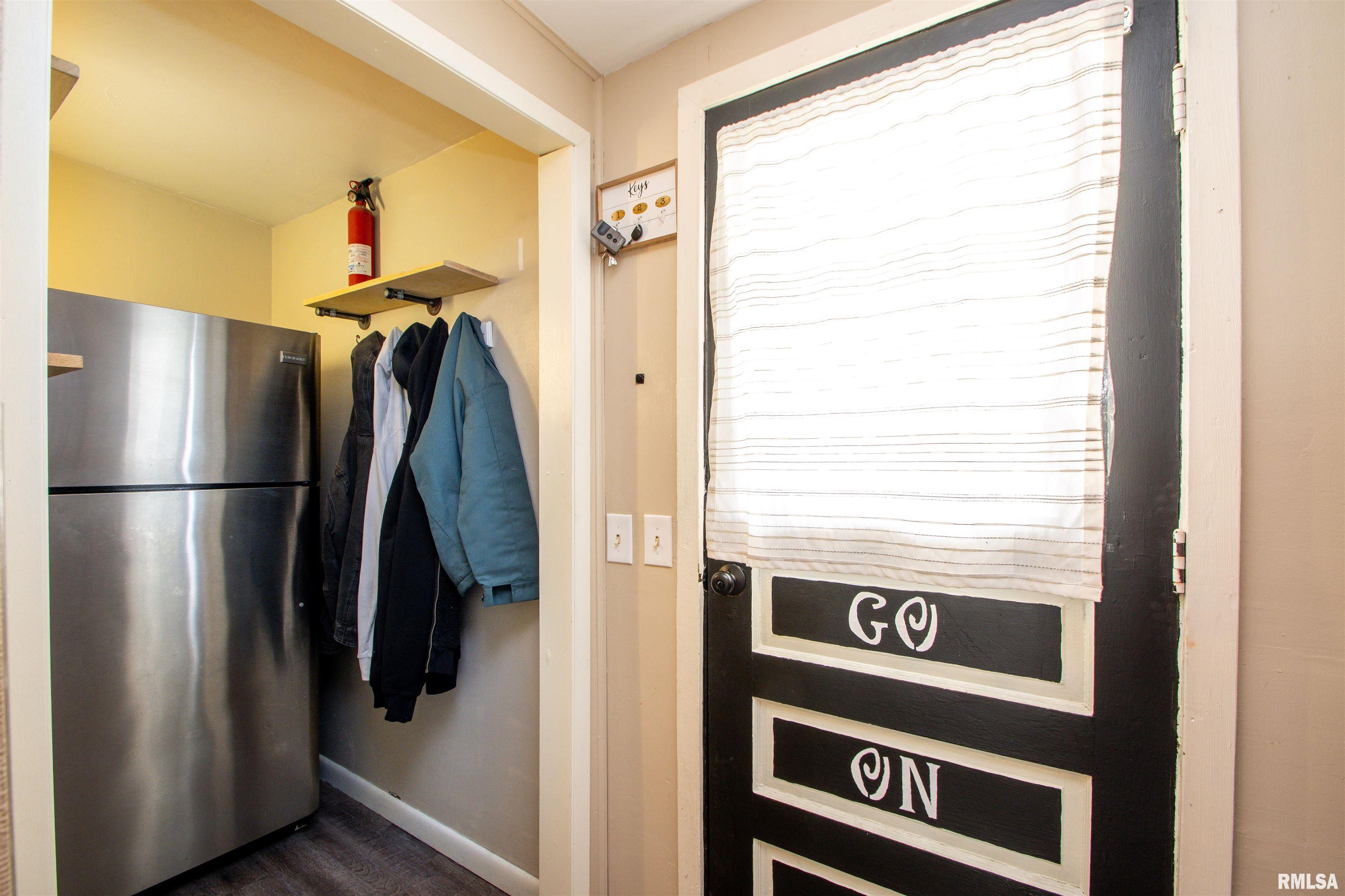 2106 Bloomington Road, East Peoria, Illinois image 12