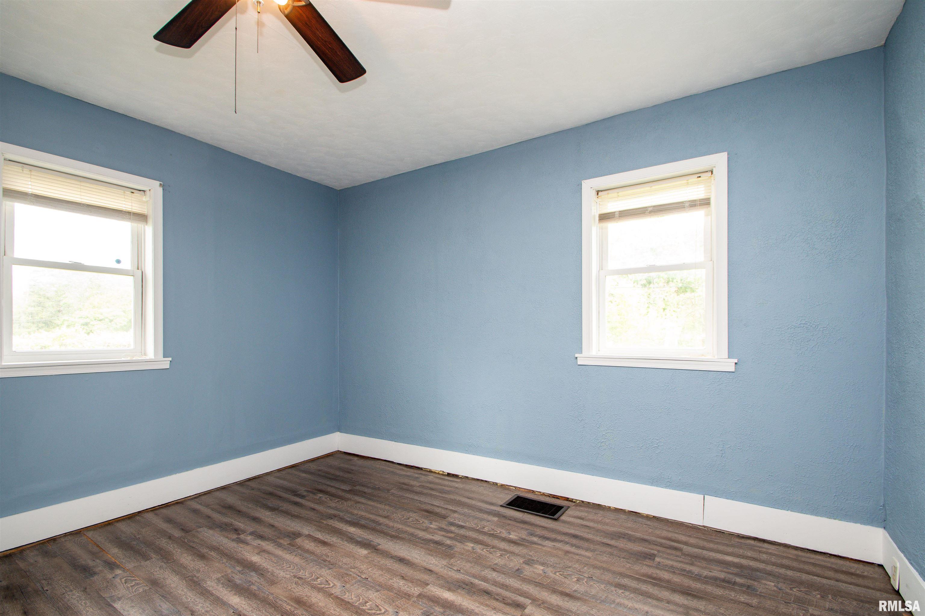 2106 Bloomington Road, East Peoria, Illinois image 25