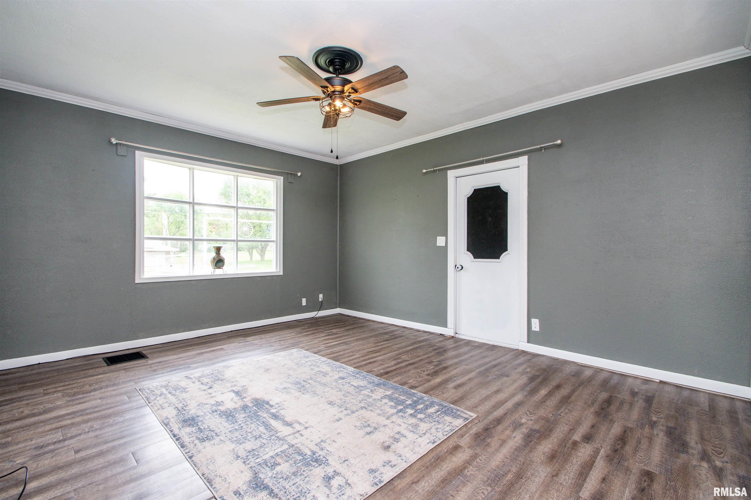 2106 Bloomington Road, East Peoria, Illinois image 21
