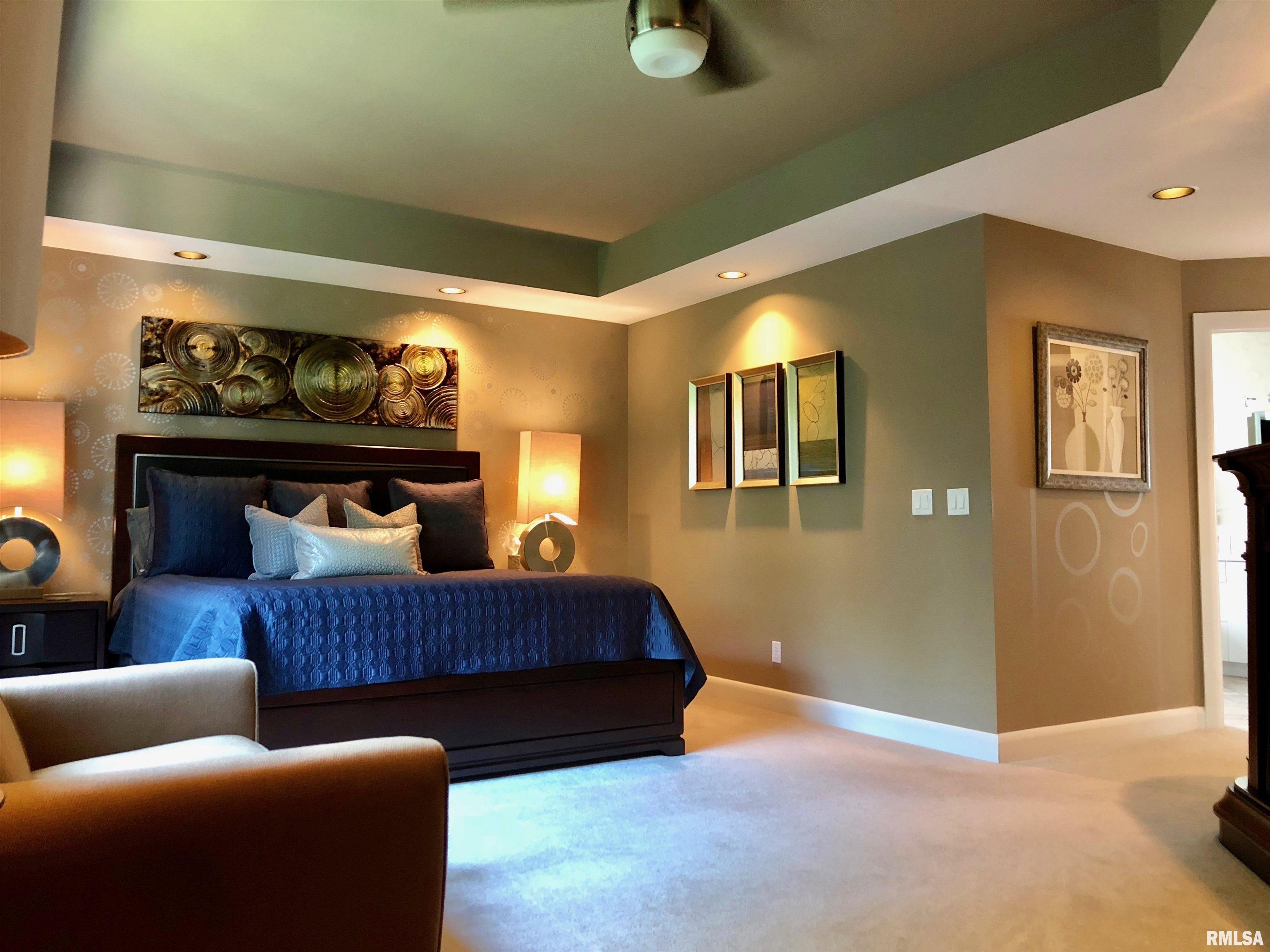 325 Hillcrest Drive, Macomb, Illinois image 22