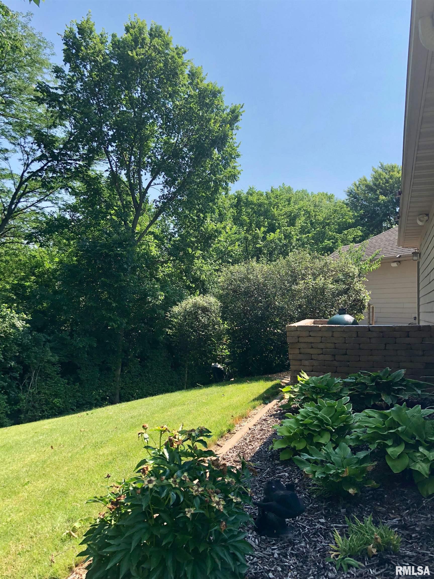 325 Hillcrest Drive, Macomb, Illinois image 48