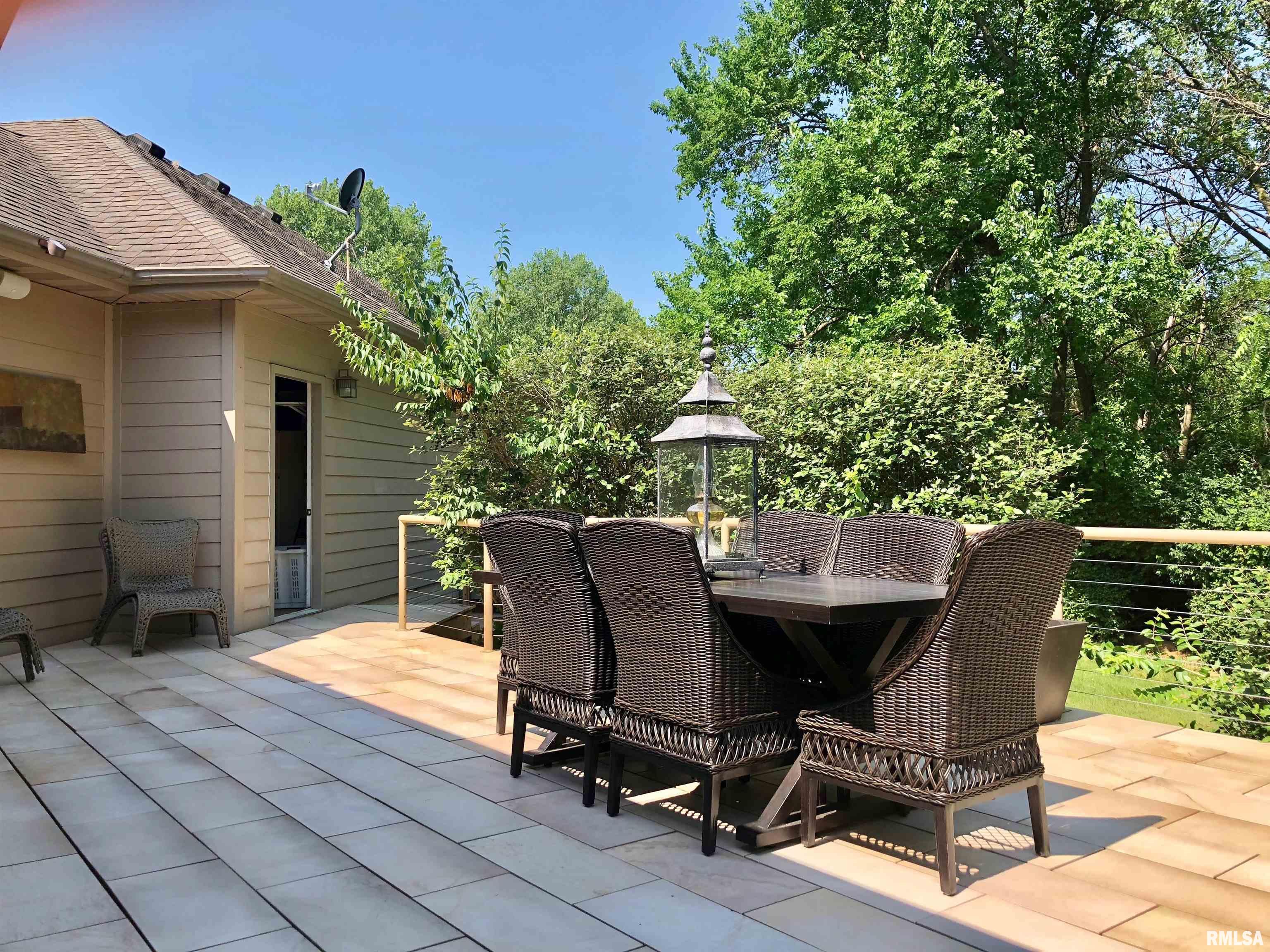 325 Hillcrest Drive, Macomb, Illinois image 44