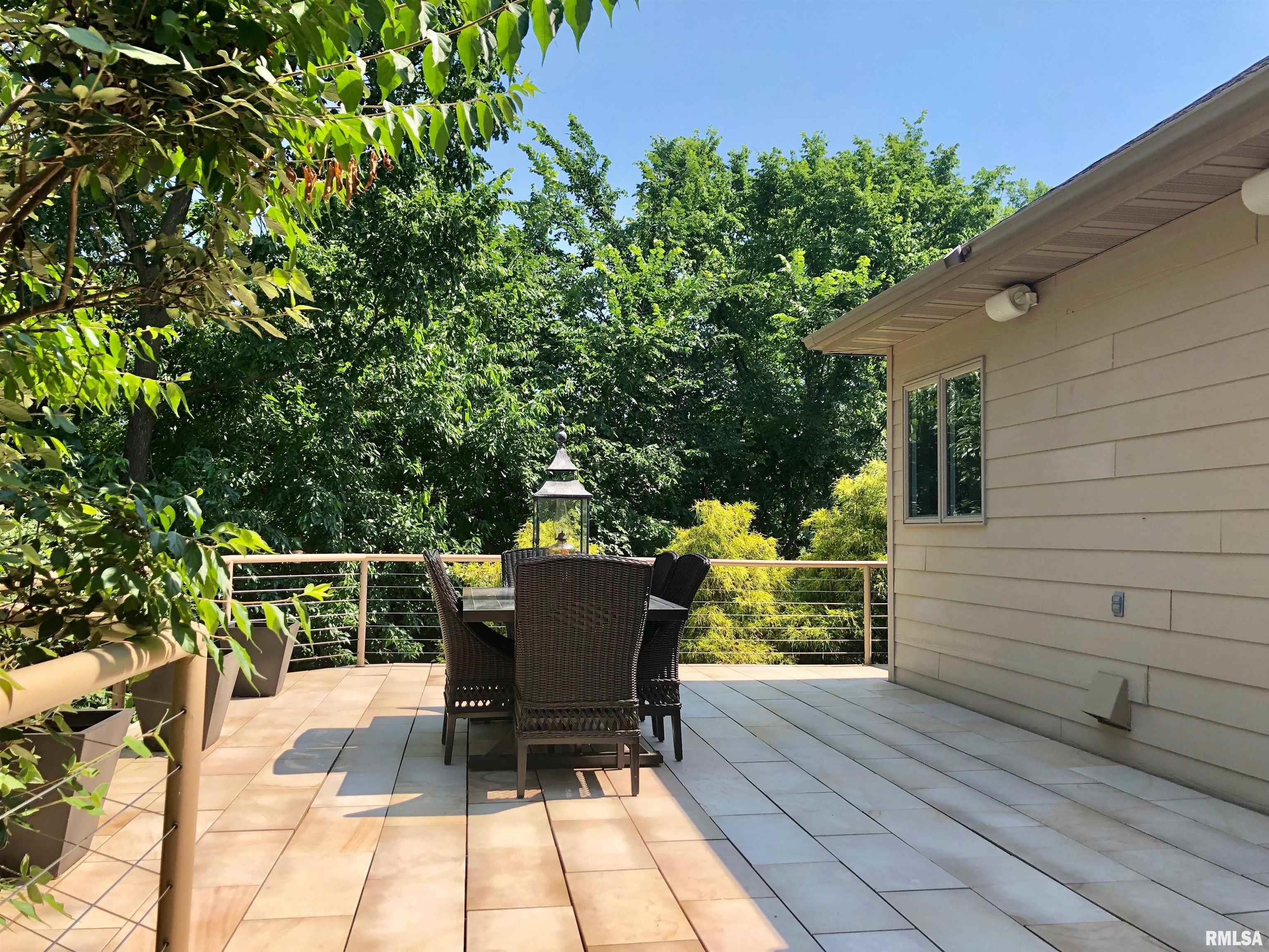 325 Hillcrest Drive, Macomb, Illinois image 43