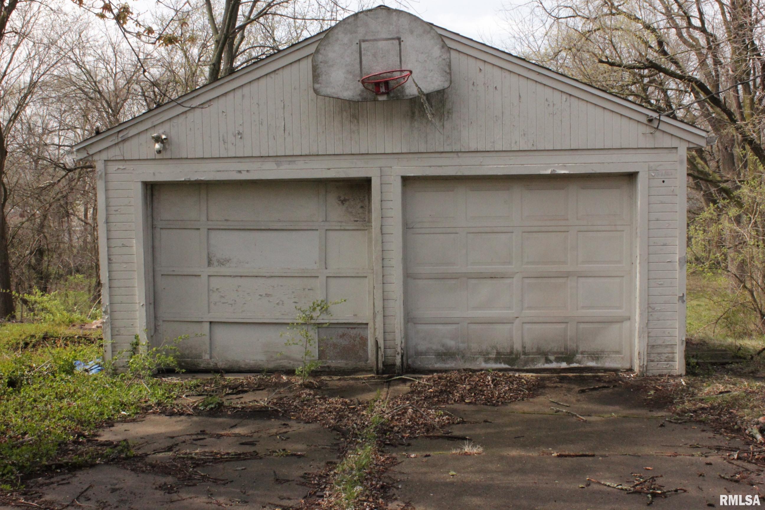 2219 N North Street, Peoria, Illinois image 14