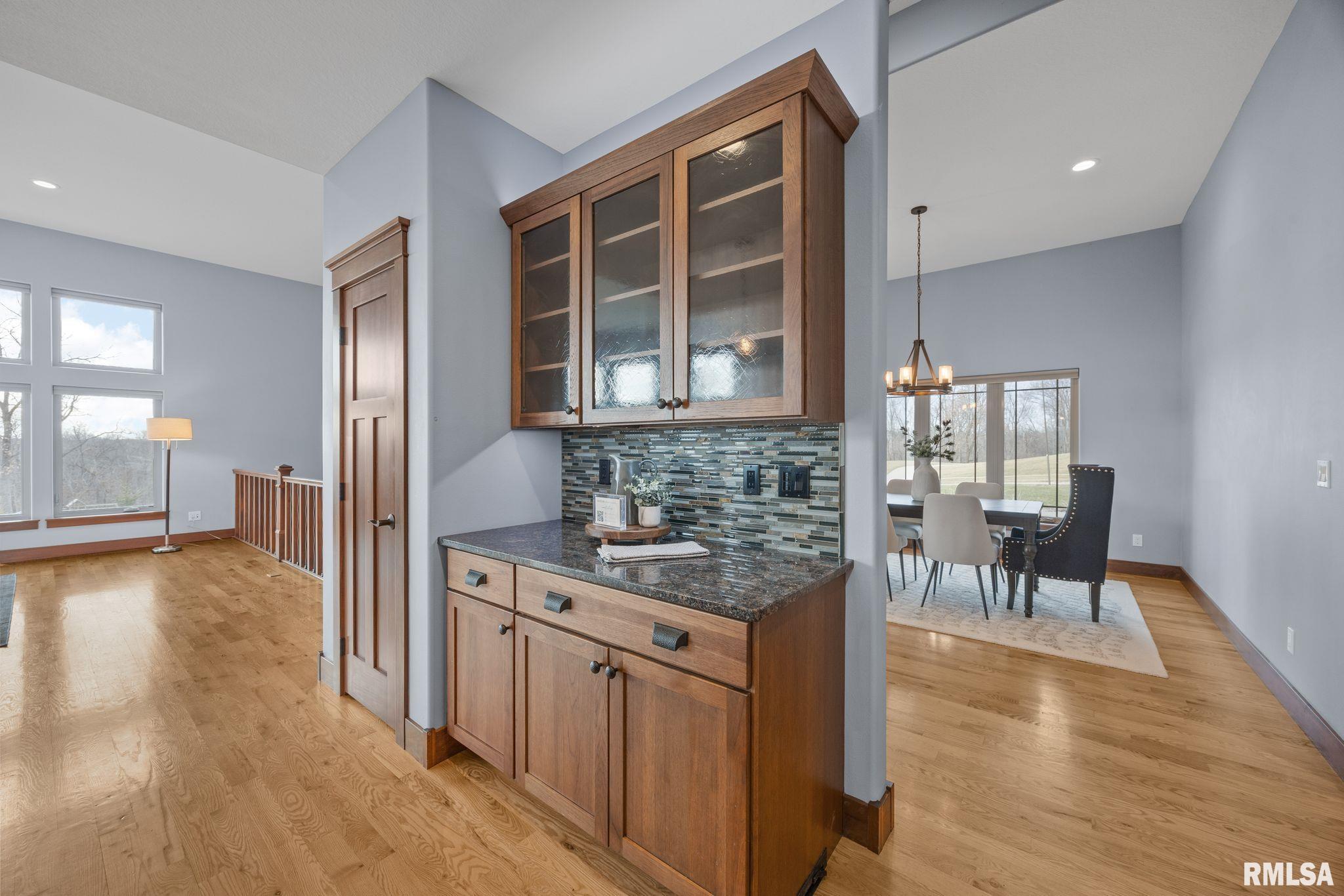 5220 Burr Oak Court, Cedar Rapids, Iowa image 10