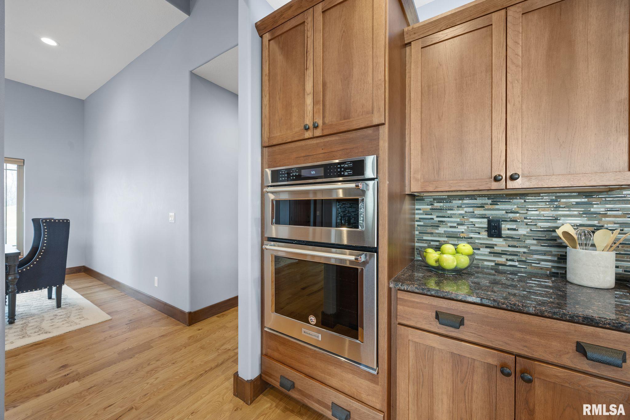5220 Burr Oak Court, Cedar Rapids, Iowa image 12